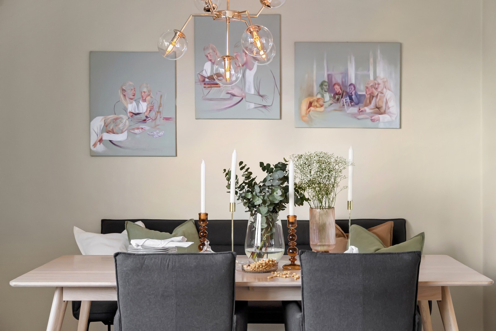 God plass til spisebord Galleribilde