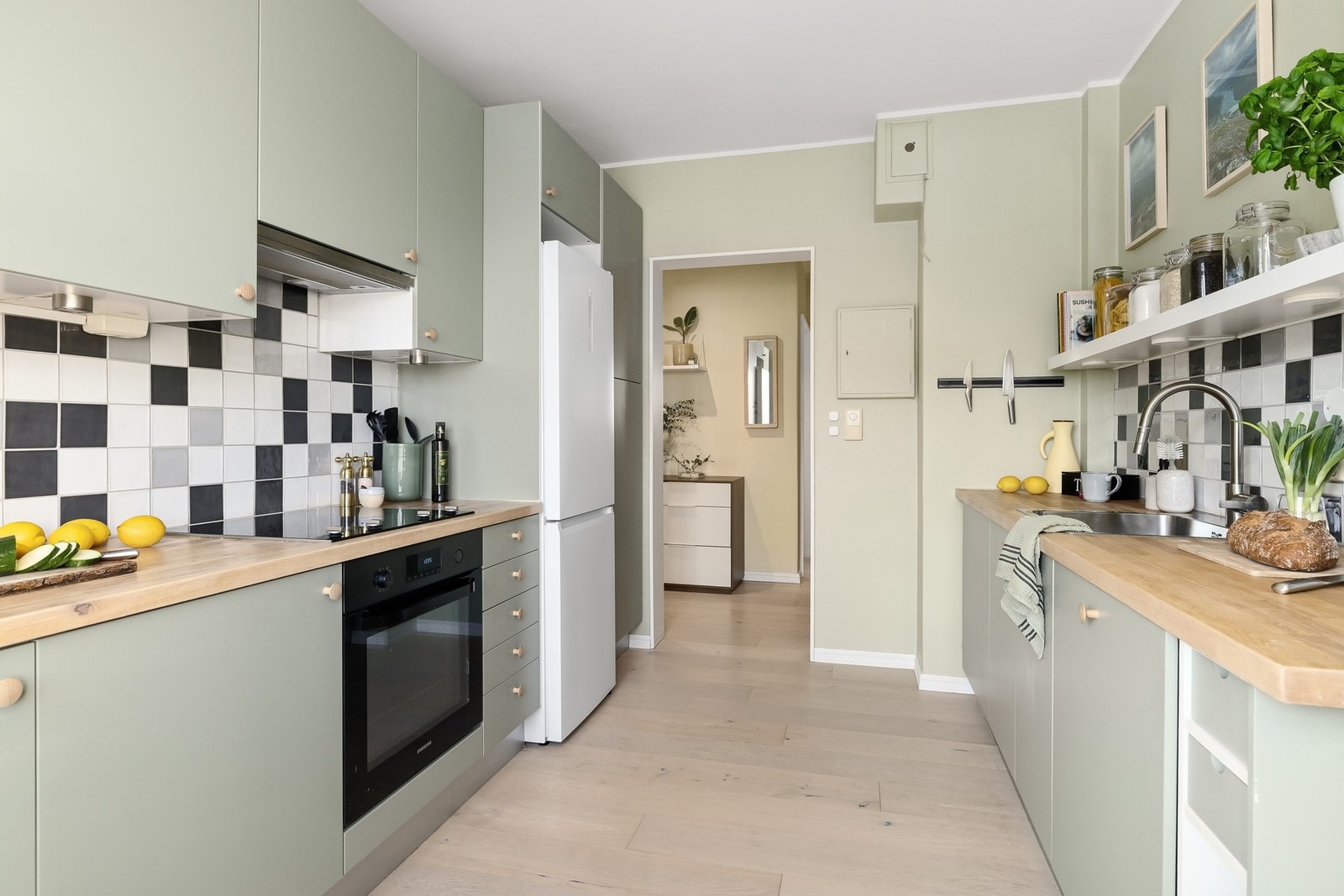 Arealeffektiv kjøkkenløsning Galleribilde