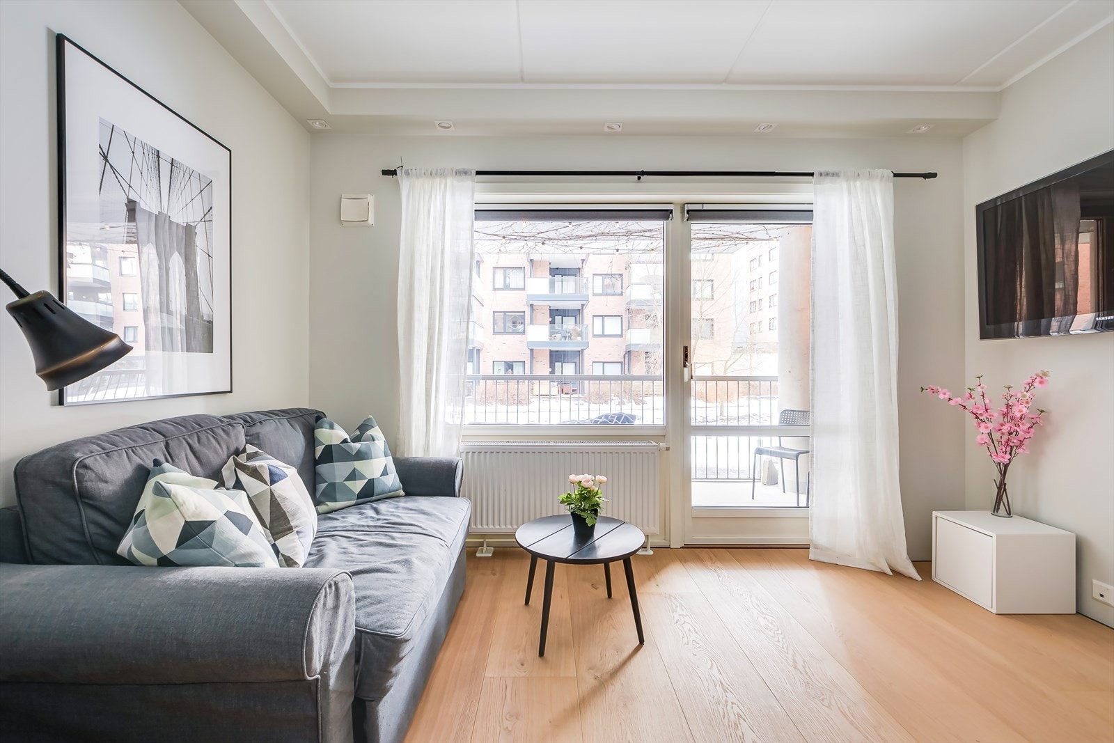 Silje M. Johansen har gleden av presentere Turbinveien 5! Galleribilde