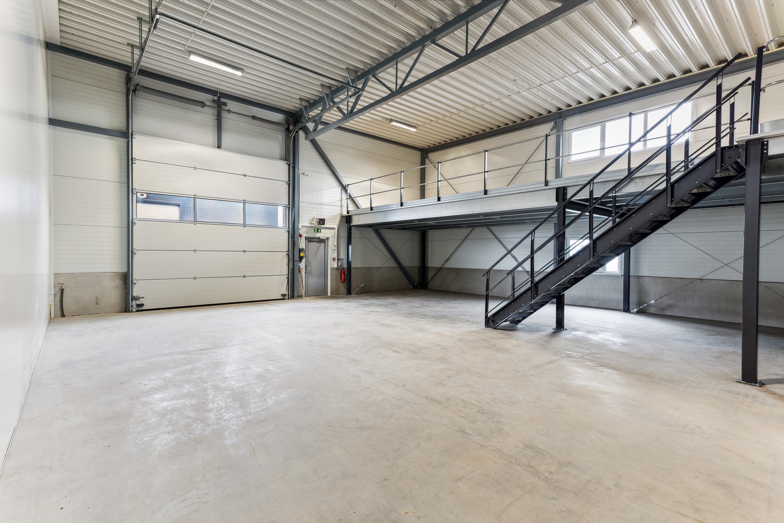Vi tilbyr mesanin som tilvalg. Eksempel 144 kvm. Spør oss om pris. Galleribilde