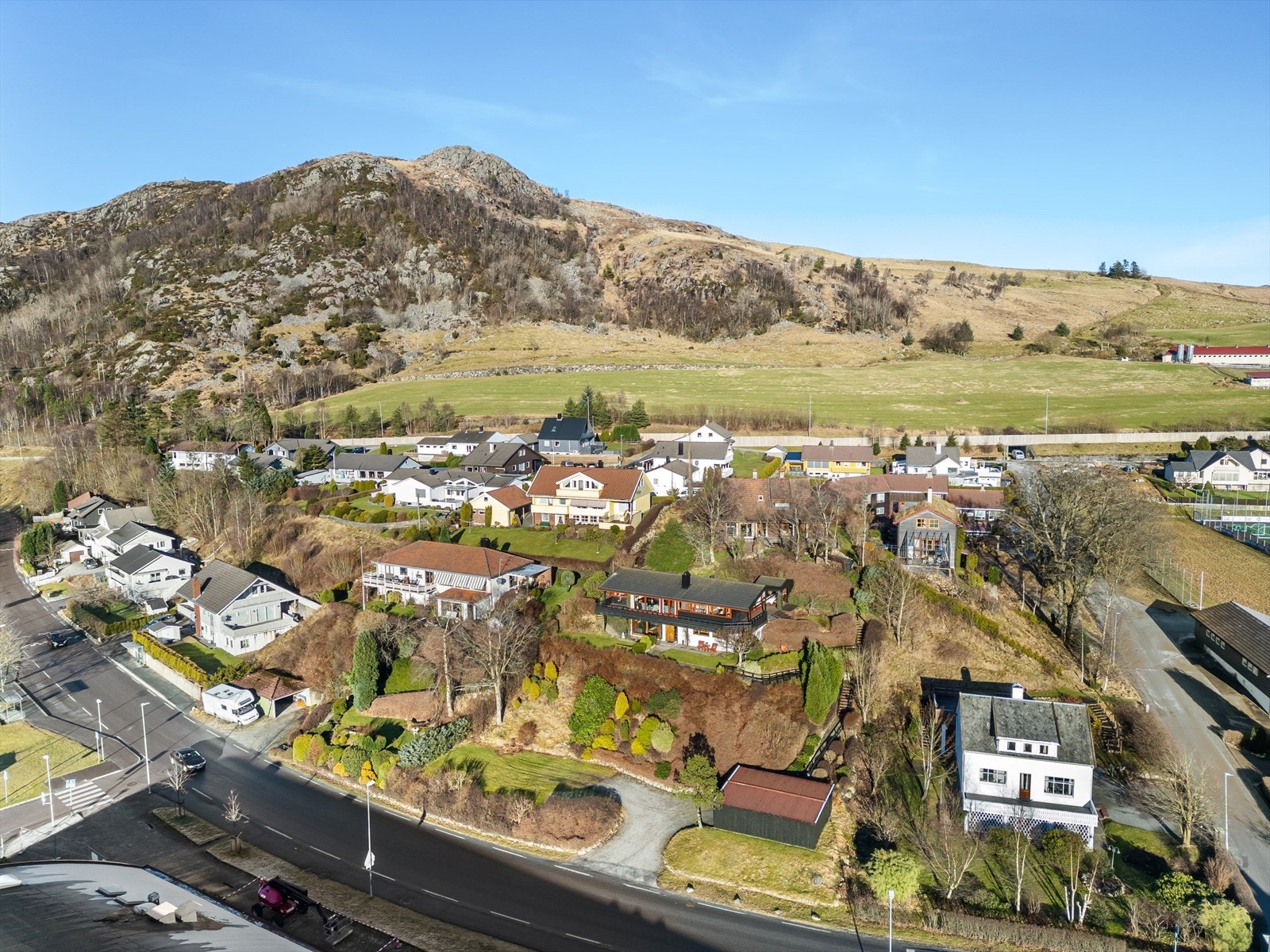 Bedre solforhold og utsikt skal du lete lenge etter på Figgjo Galleribilde