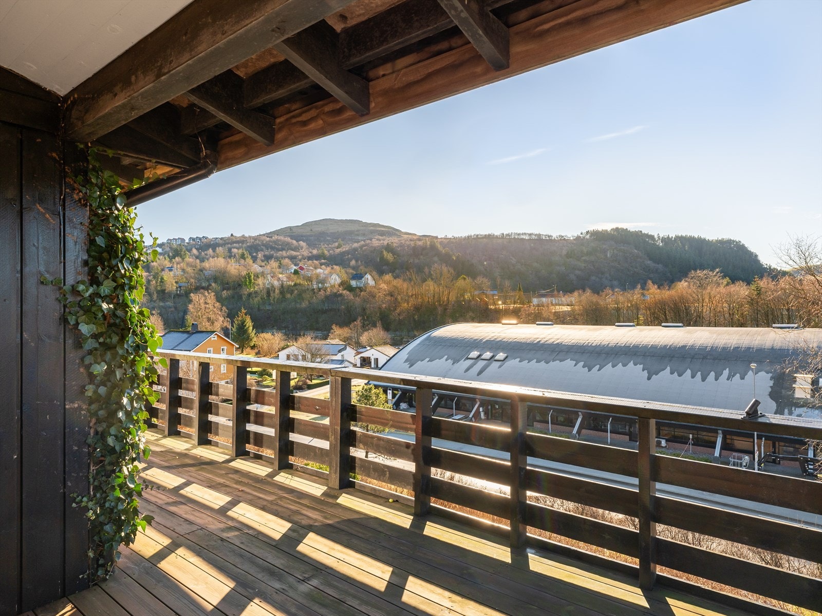 Overbygget terrasse ut fra soverom Galleribilde