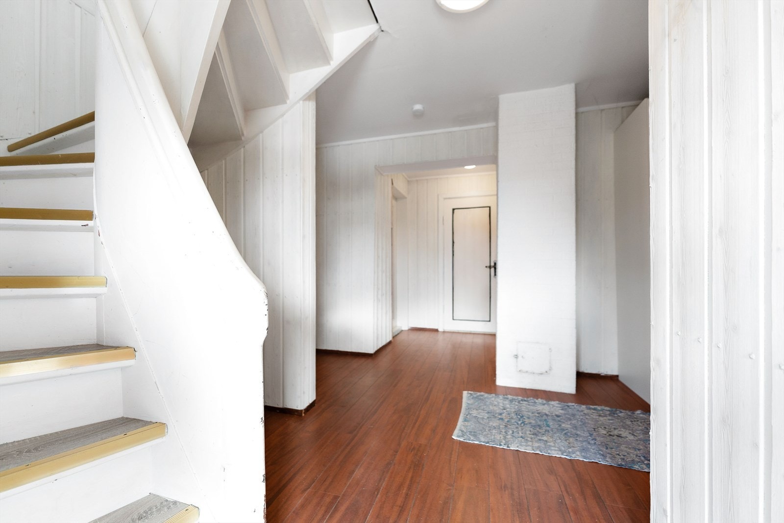 009_Inngangsparti..jpg Galleribilde