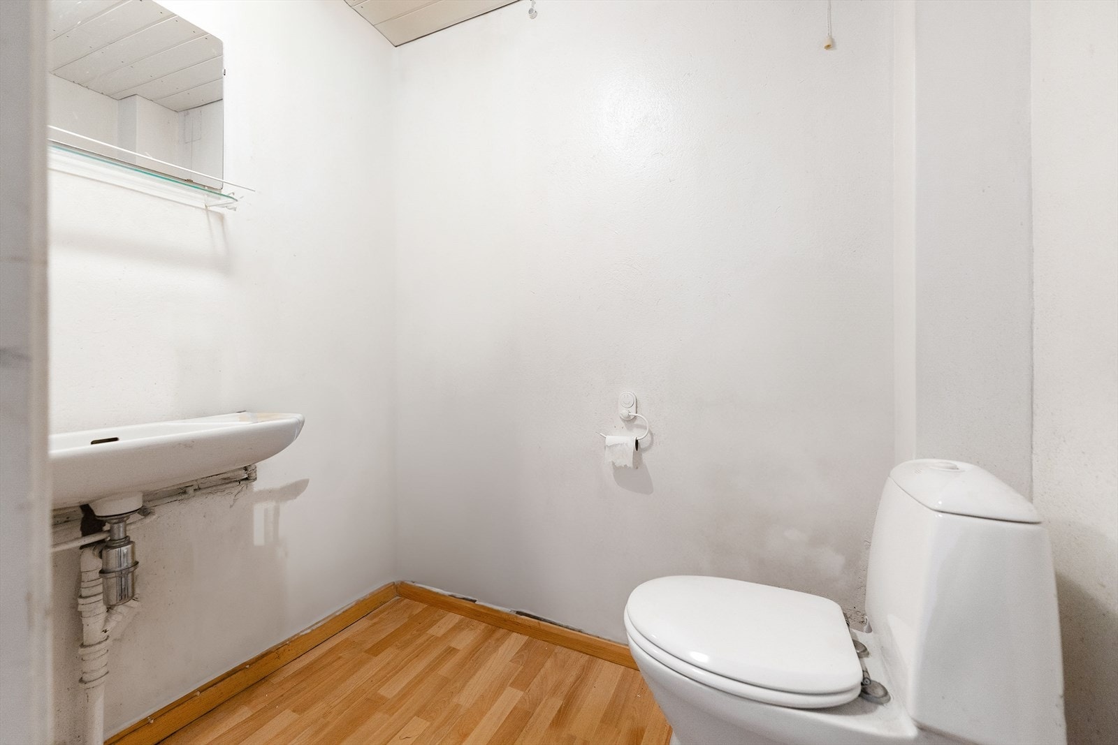 018_Toalettrom..jpg Galleribilde