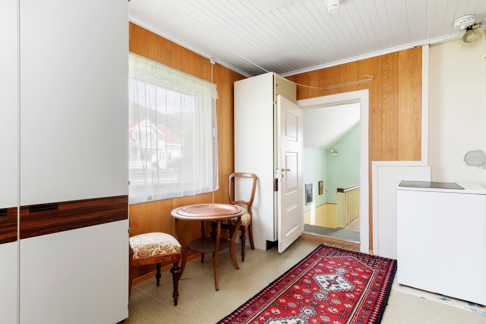 Det er muligheter for mindre spisegruppe på kjøkkenet Galleribilde