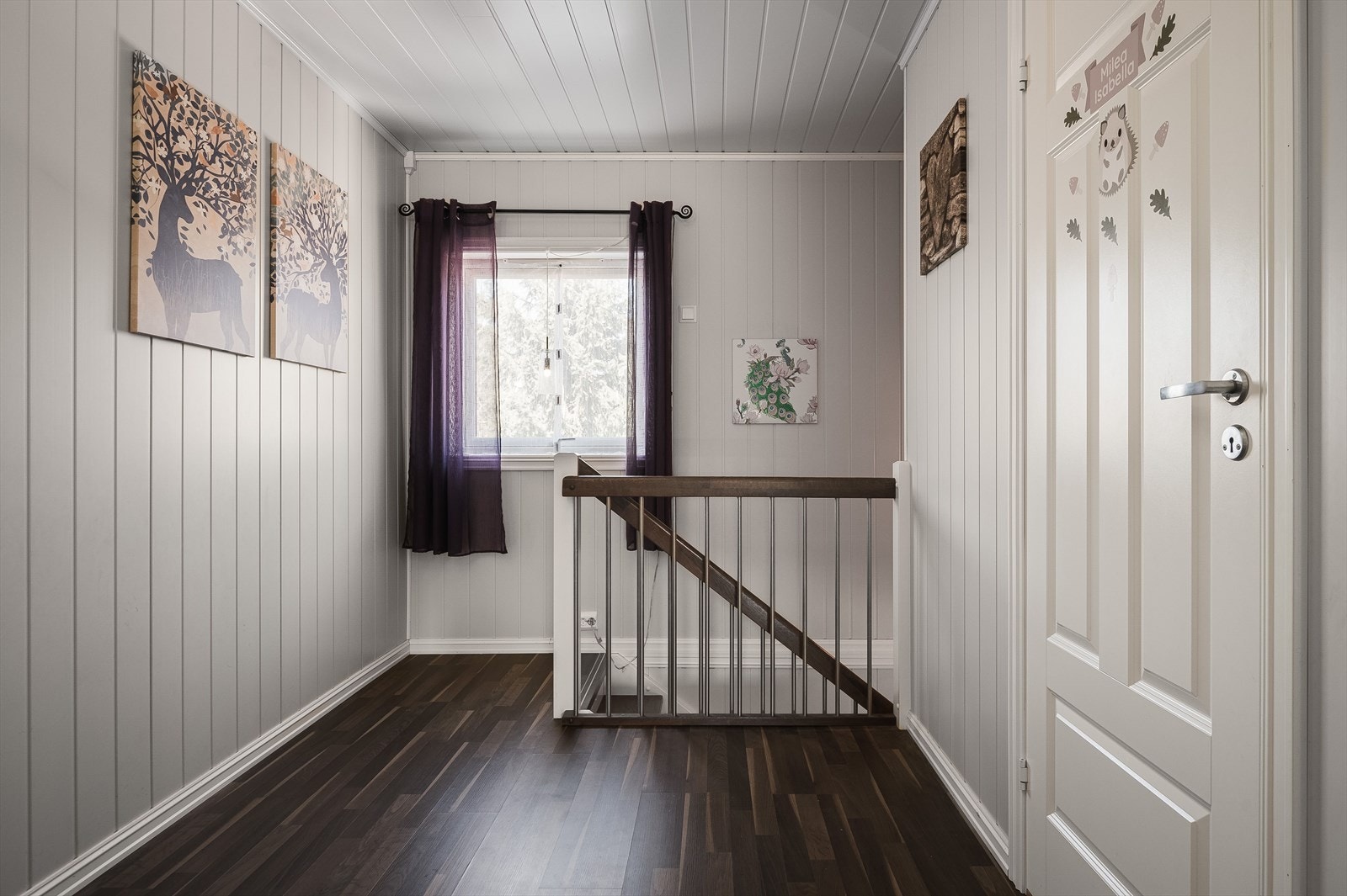 Gang/trapperom i 2. etasje med adkomst til 4 soverom. Galleribilde