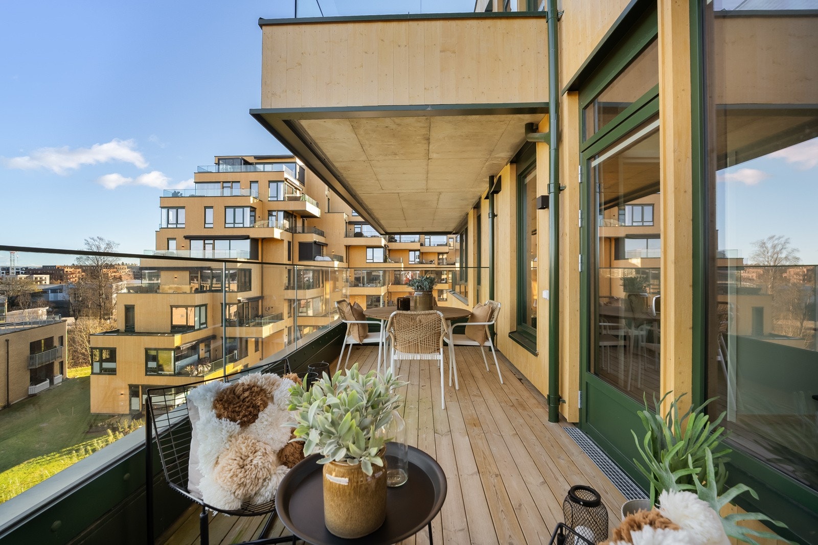 EIE Lillestrøm v/ Madeleine Skjevik har gleden av å presentere Gotaasalleen 17! Galleribilde