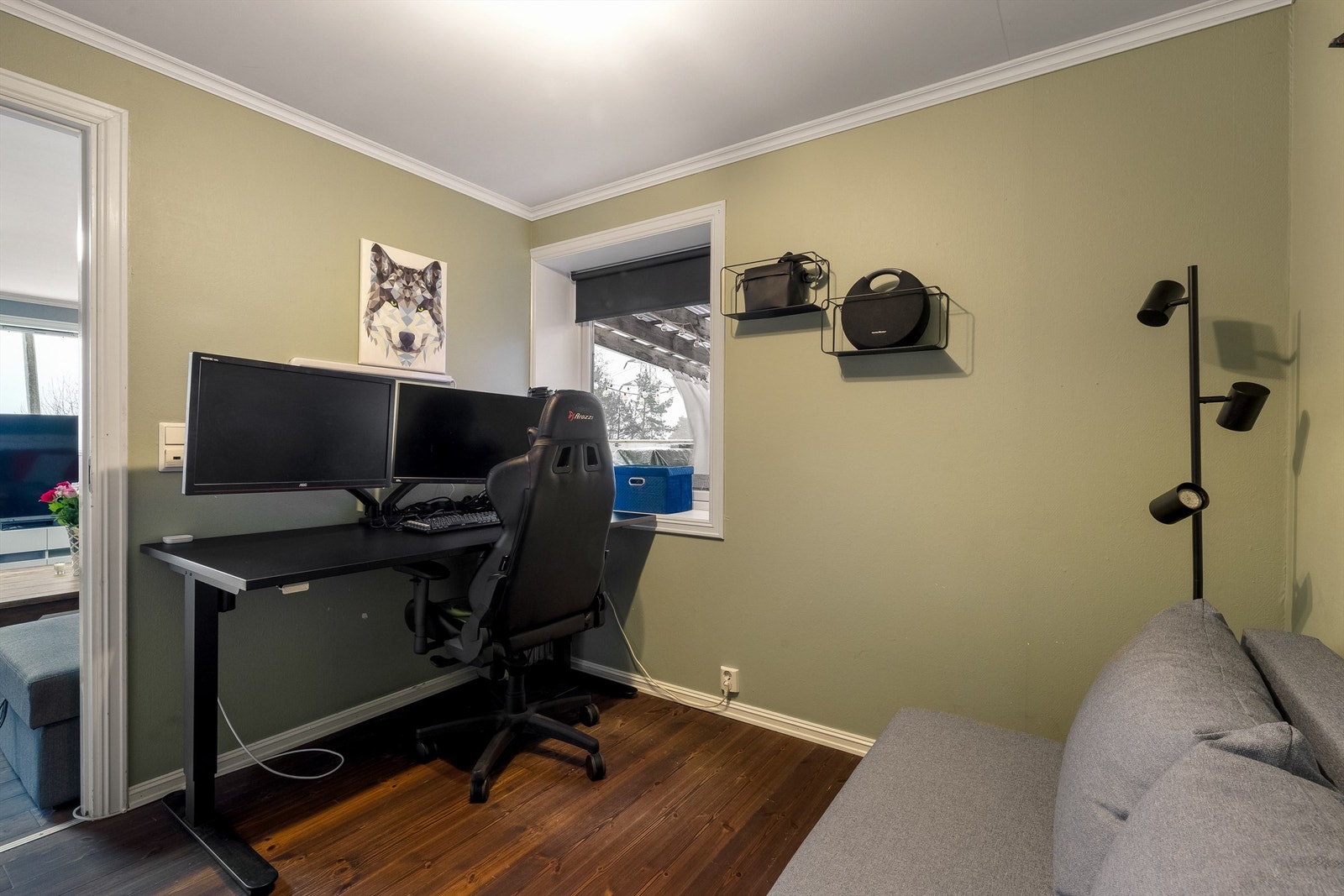 Gjesterommet er innredet som kontor i dag. Galleribilde