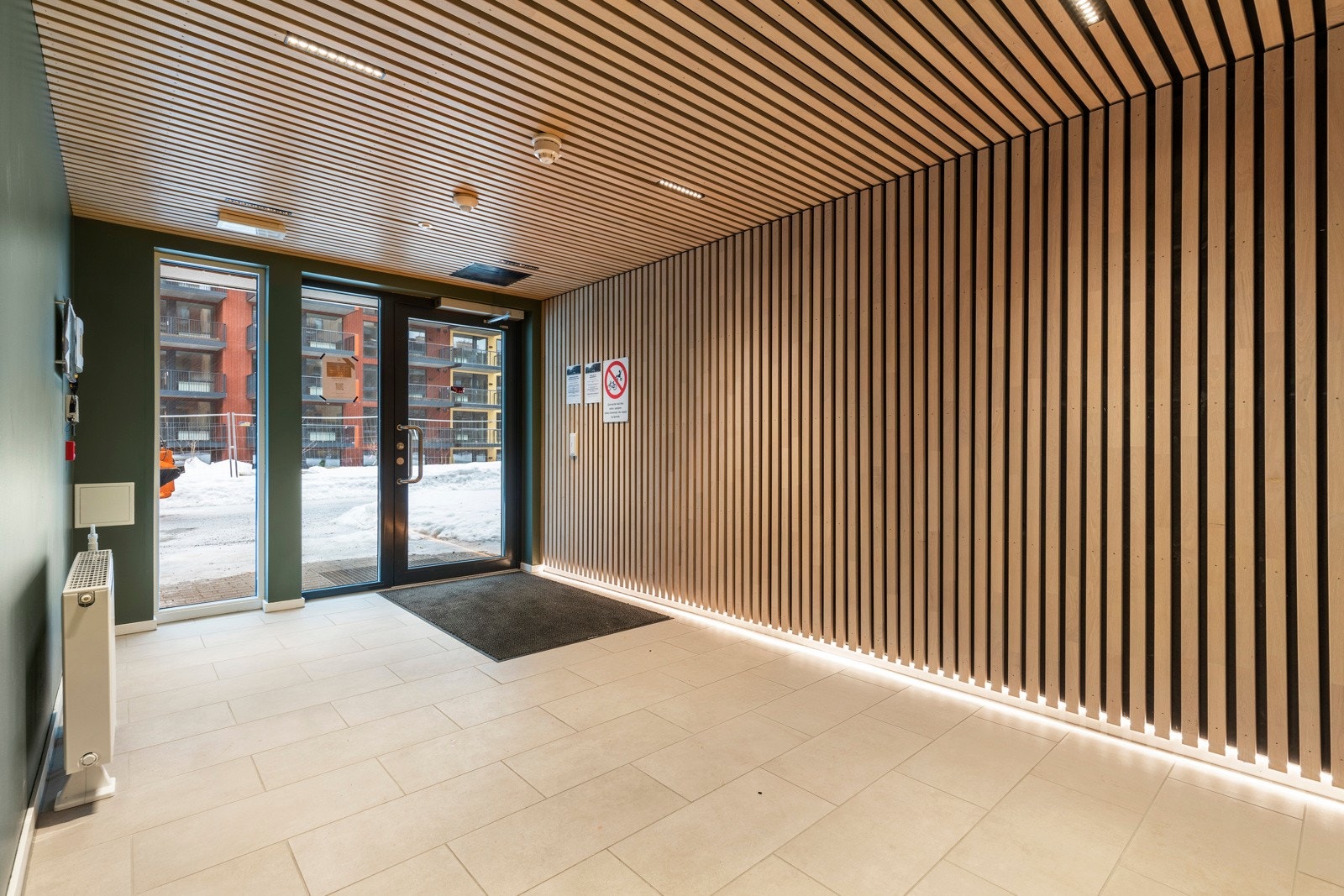 Hyggelig inngangsparti som gir et godt inntrykk. Galleribilde