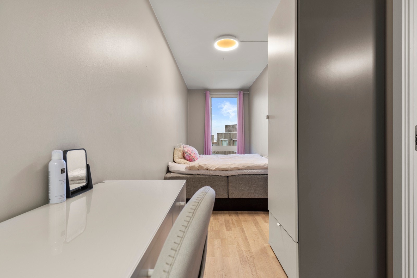 Romslig med plass for innredning og møblering. Galleribilde