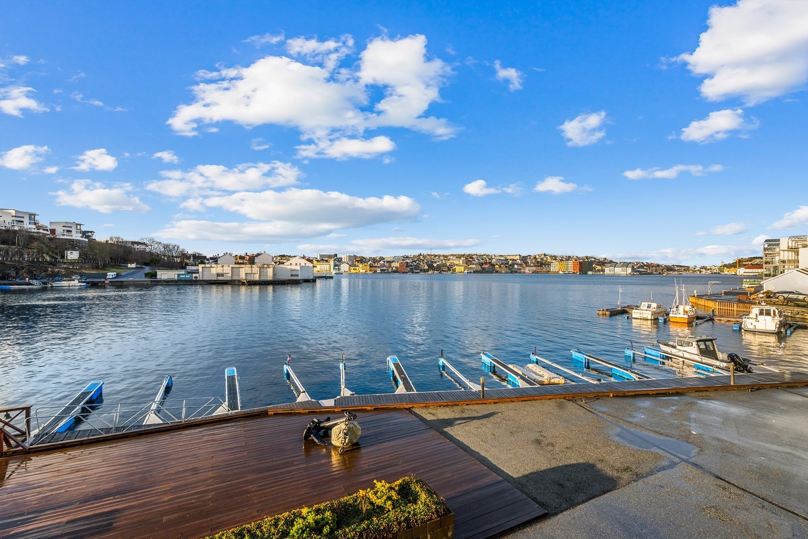 Utsikt og båtplass Galleribilde