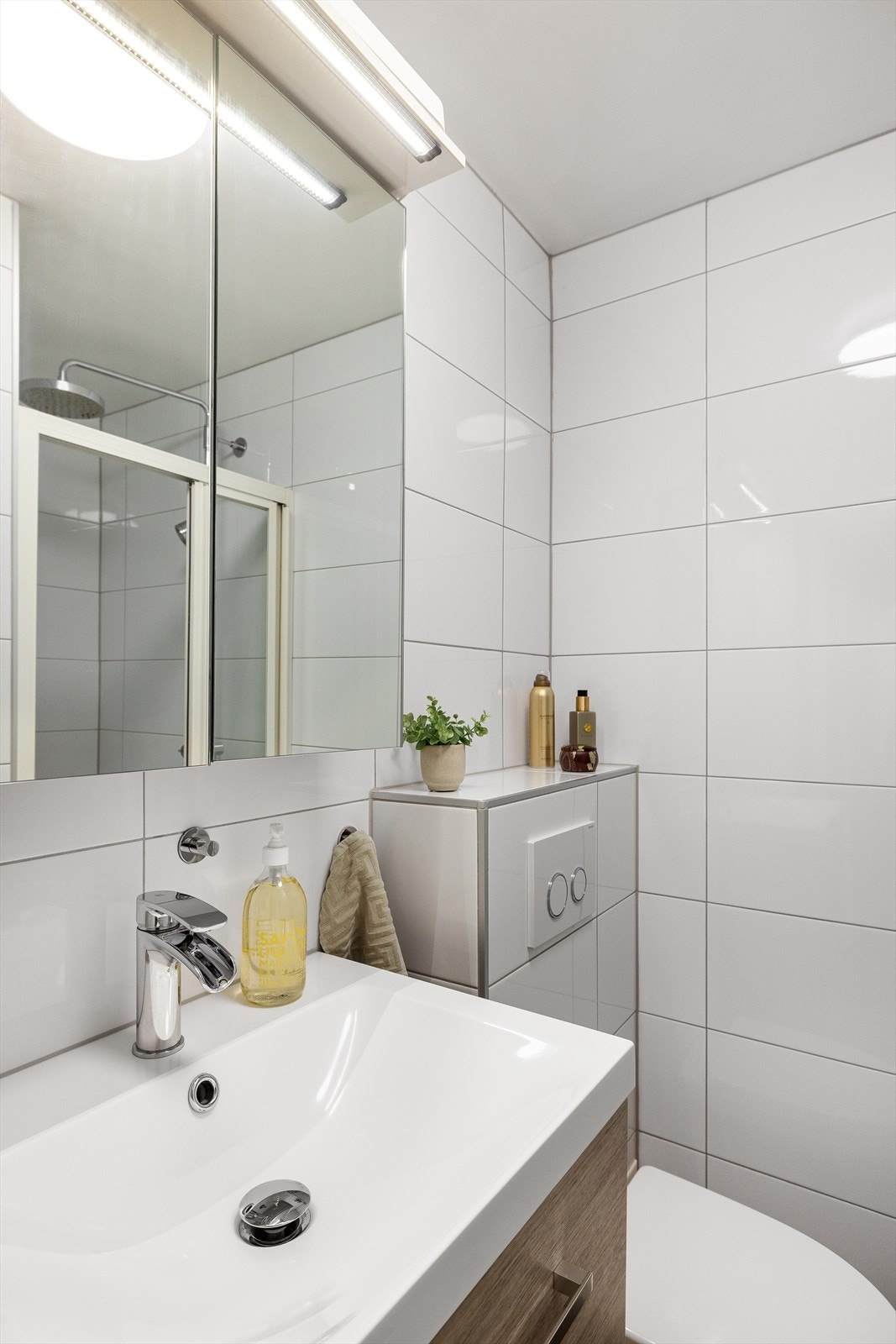 Badet er fra 2015 og fremstår lyst og innbydende Galleribilde