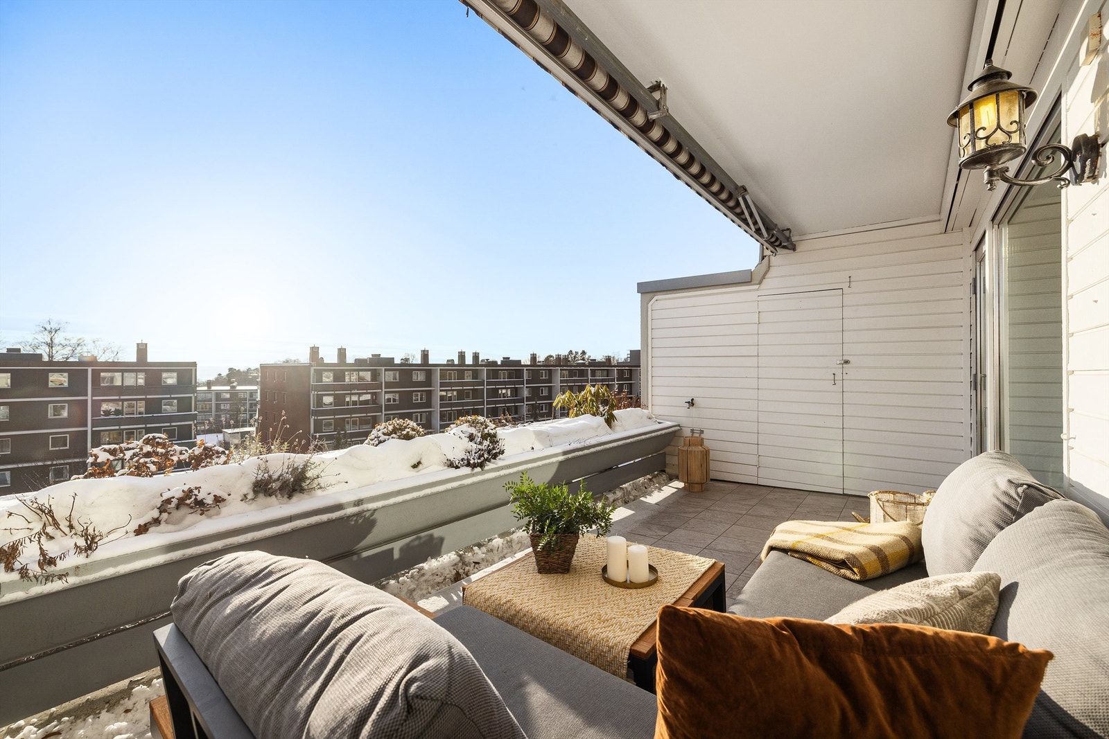 God plass til å invitere venner eller en nabo over på en hyggelig middag Galleribilde