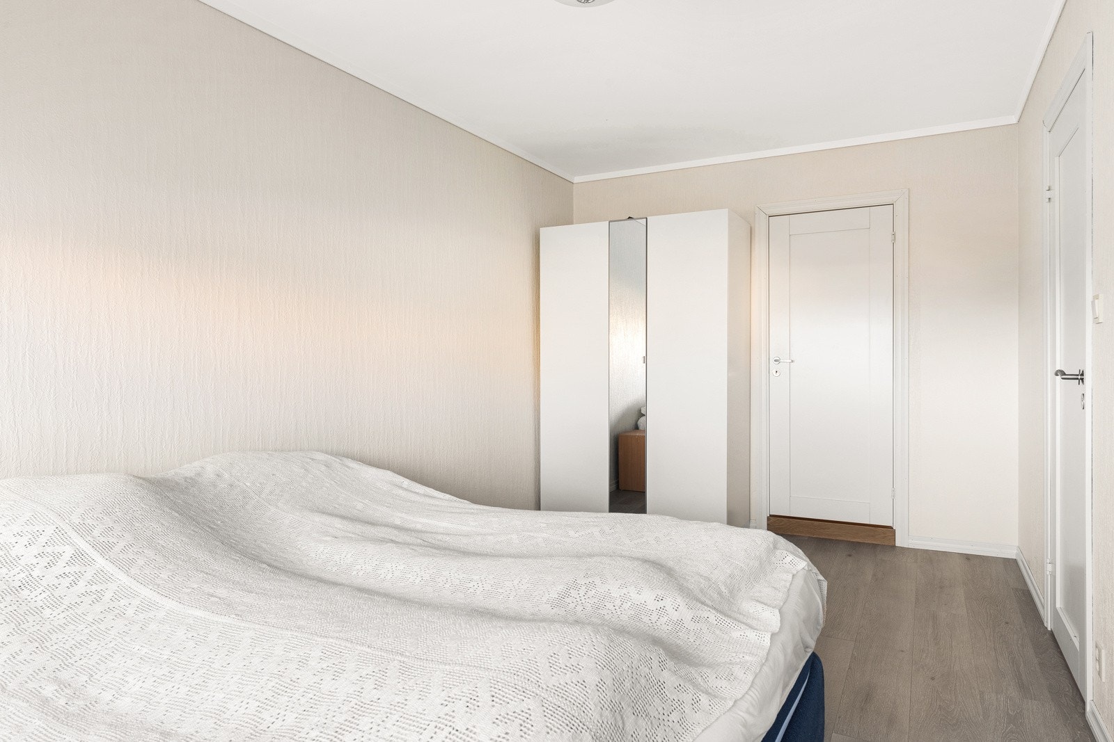 Soverommene er målt til 11,8 kvm og 13,5 kvm. Galleribilde