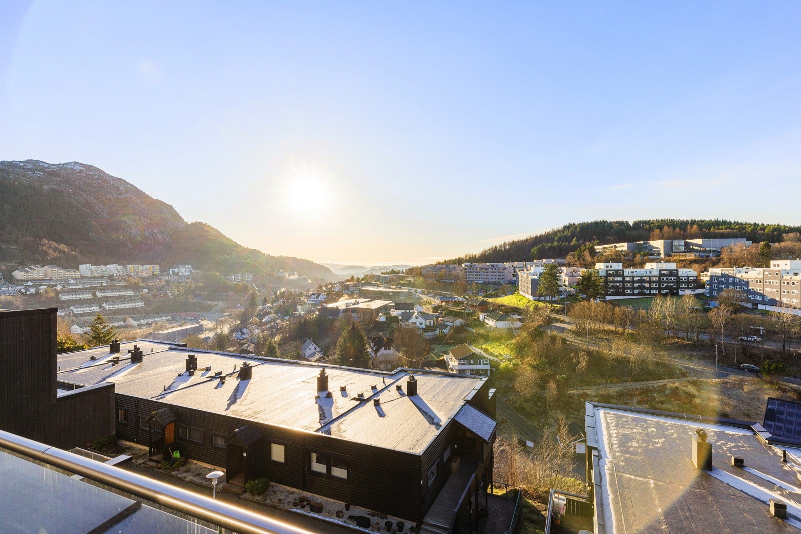 Leiligheten ligger til i et populært og veletablert område! Galleribilde