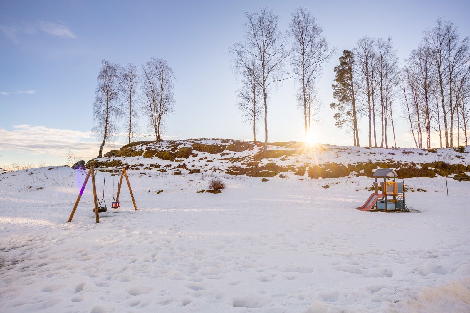 Stor og pent opparbeidet tomt. Galleribilde