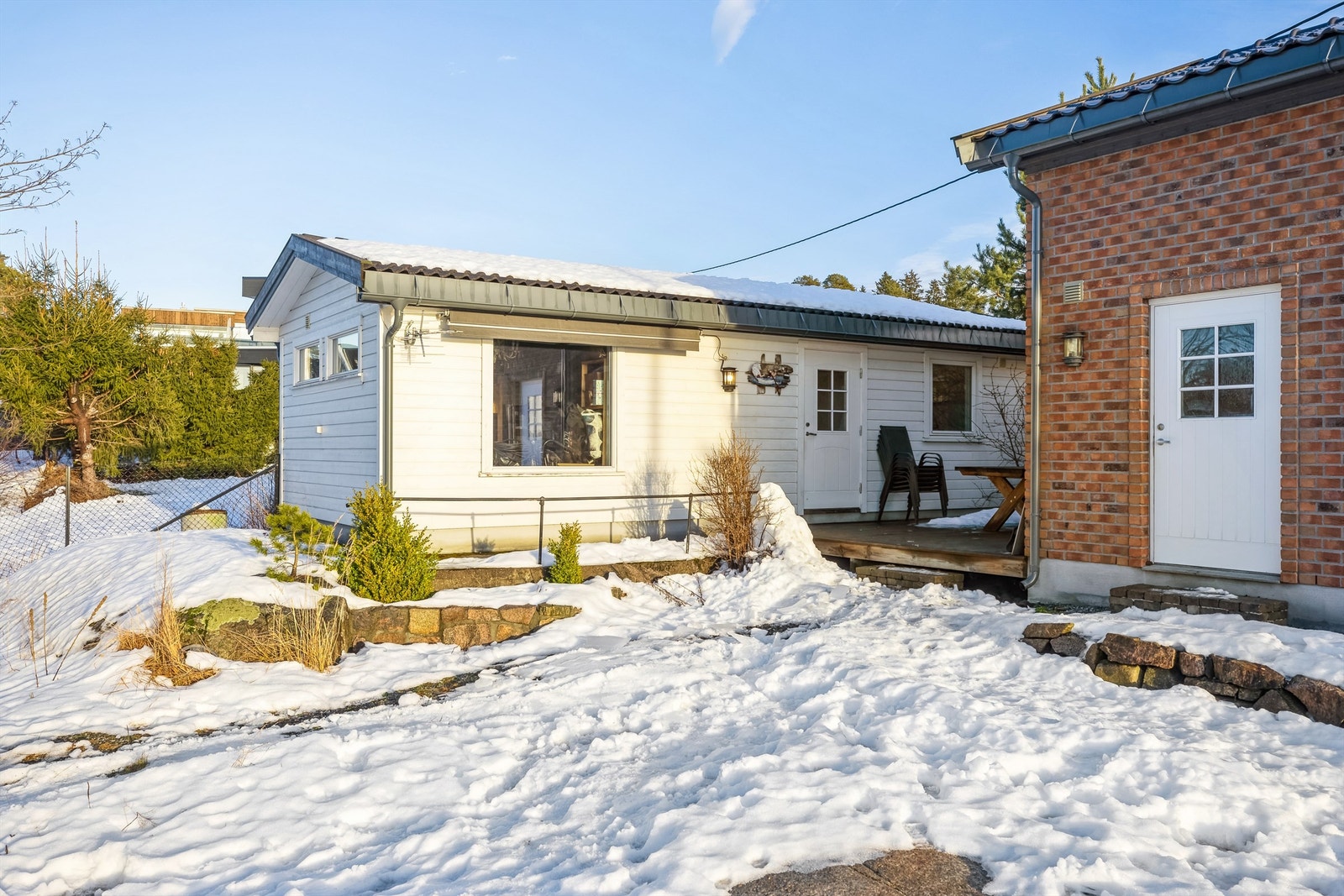 Stort anneks med godt med lagringsplass. Galleribilde