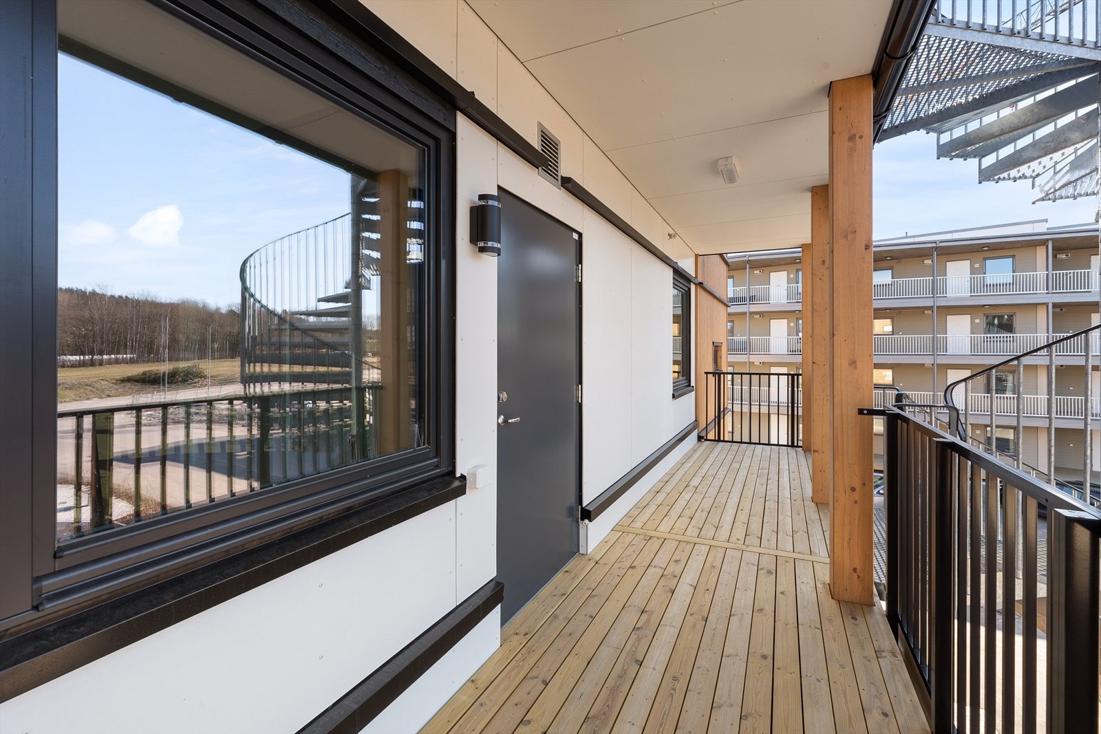 Inngangsparti til leiligheten Galleribilde