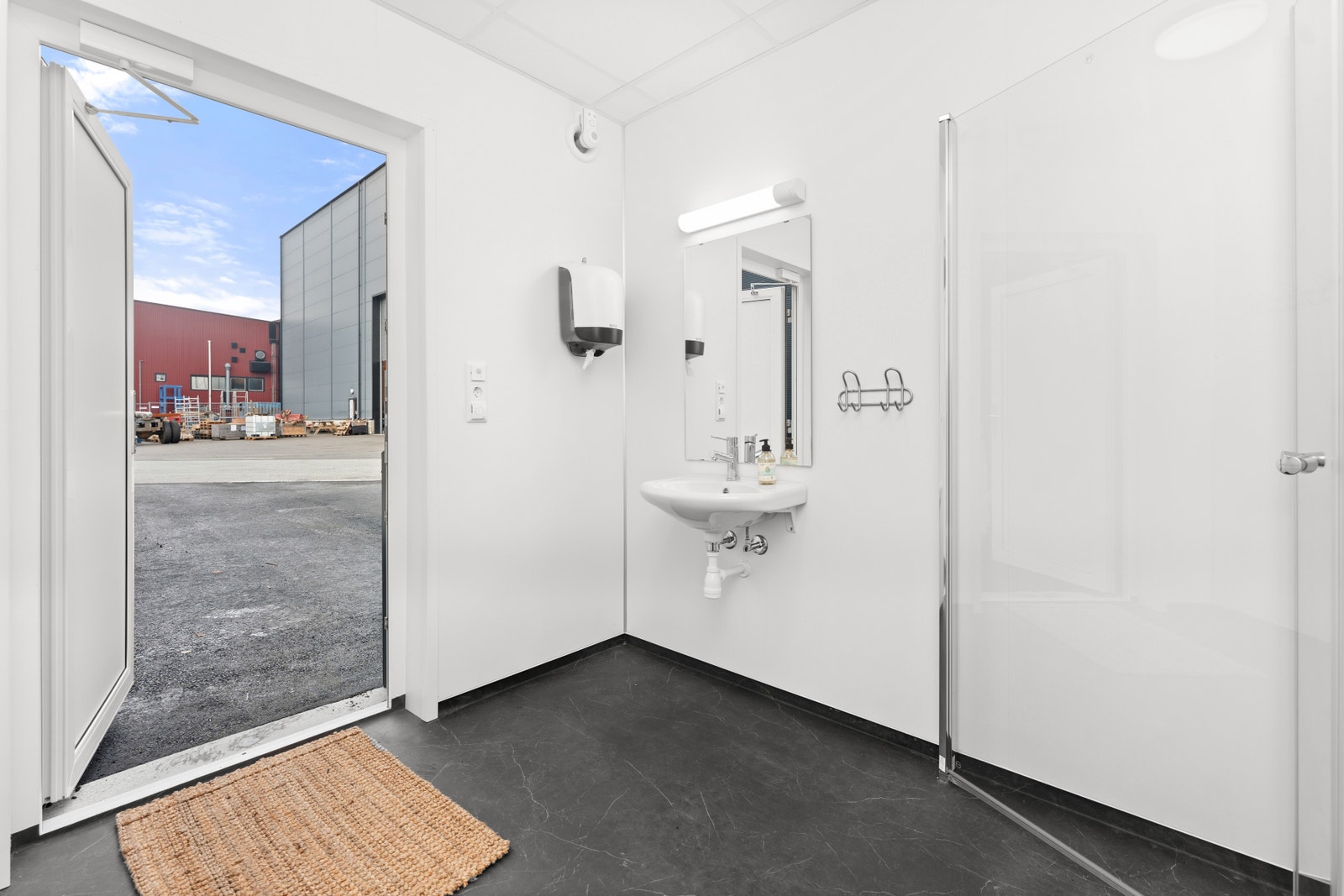 Felles sanitær rom. Galleribilde