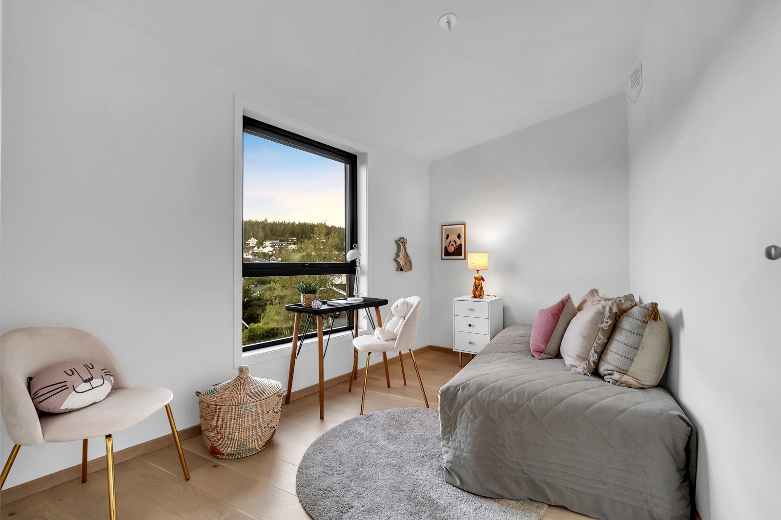 Soverom nr.2. Galleribilde