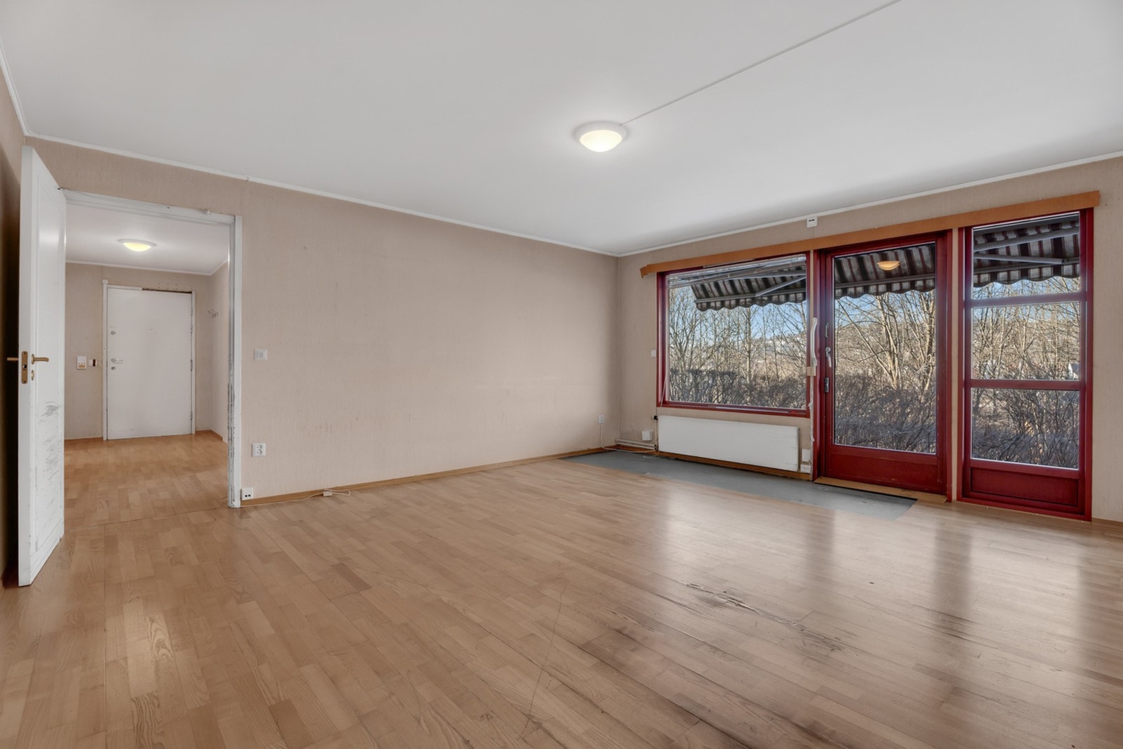 Leiligheten har behov for vesentlig oppussing men et perfekt utgangspunkt for å skape drømmehjemmet Galleribilde