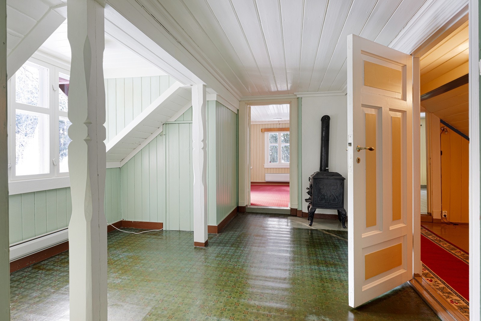 Rom i loftsetasjen. Galleribilde