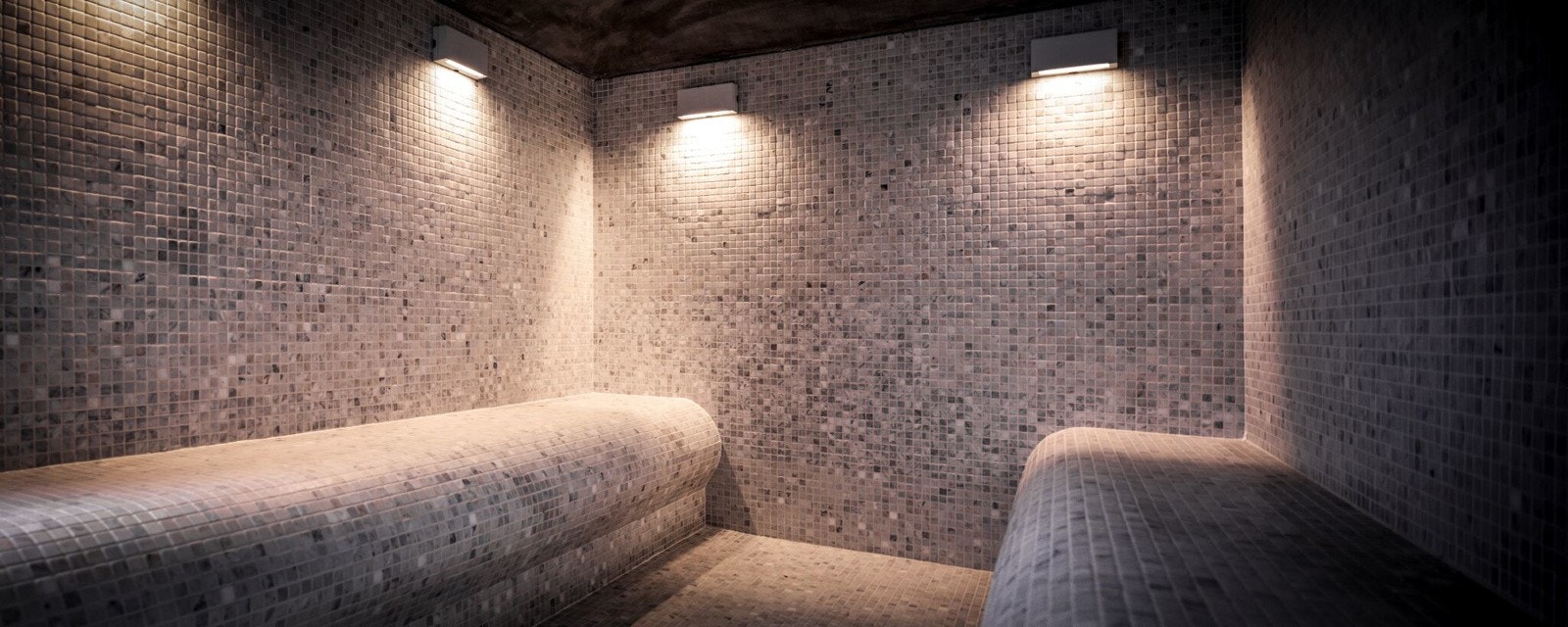 Steambad i fellesareal Galleribilde