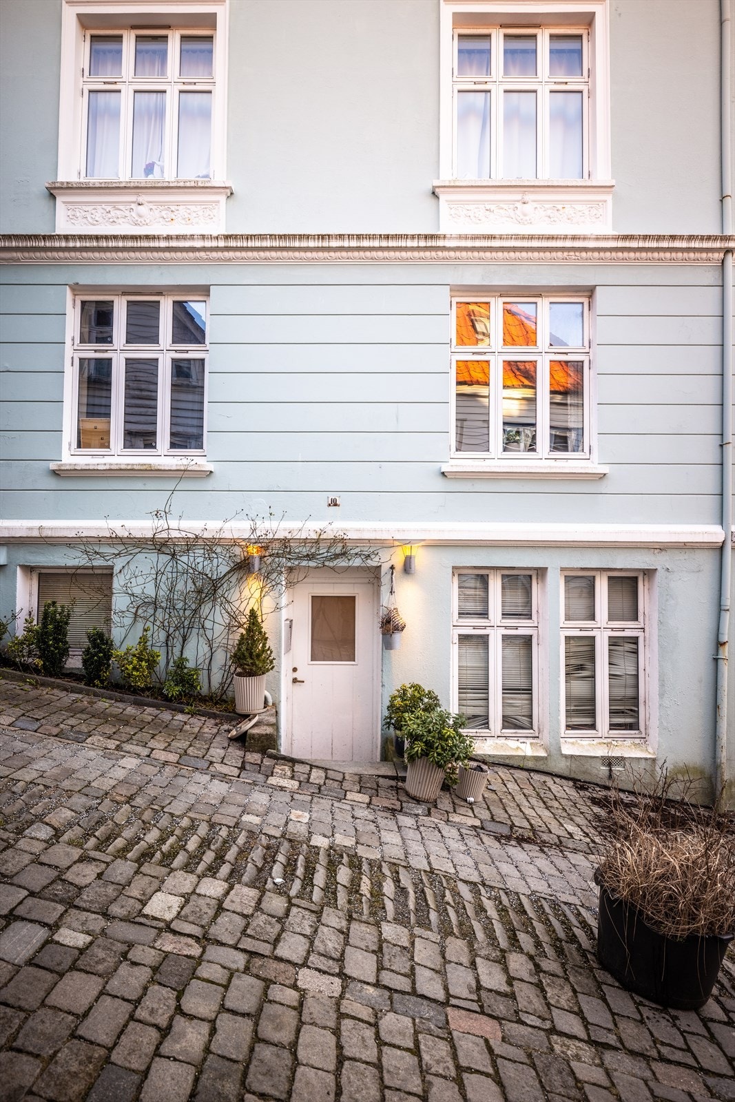 Sameiet har et hyggelig inngangsparti. Galleribilde