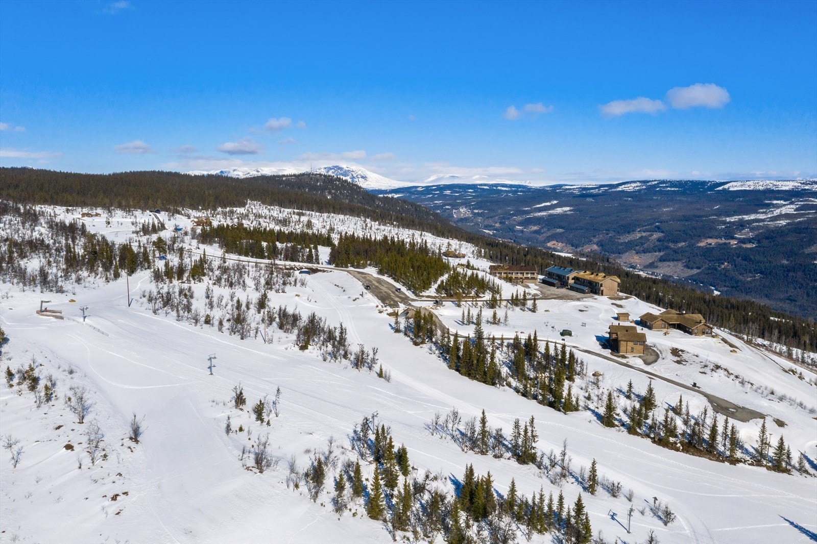 Barnebakken ligger øverst i heisen. Galleribilde