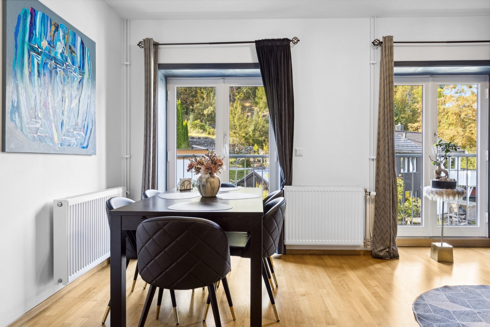 DNB Eiendom v/ Jørgen Michaelsen tlf. 47613726 ønsker deg velkommen til Bynesveien 9! - En arealsmart og pen selveierleilighet i andre etasje i boligkompleks fra 2009. Gangavstand til sentrum, elvepromenaden og bymarka. Galleribilde