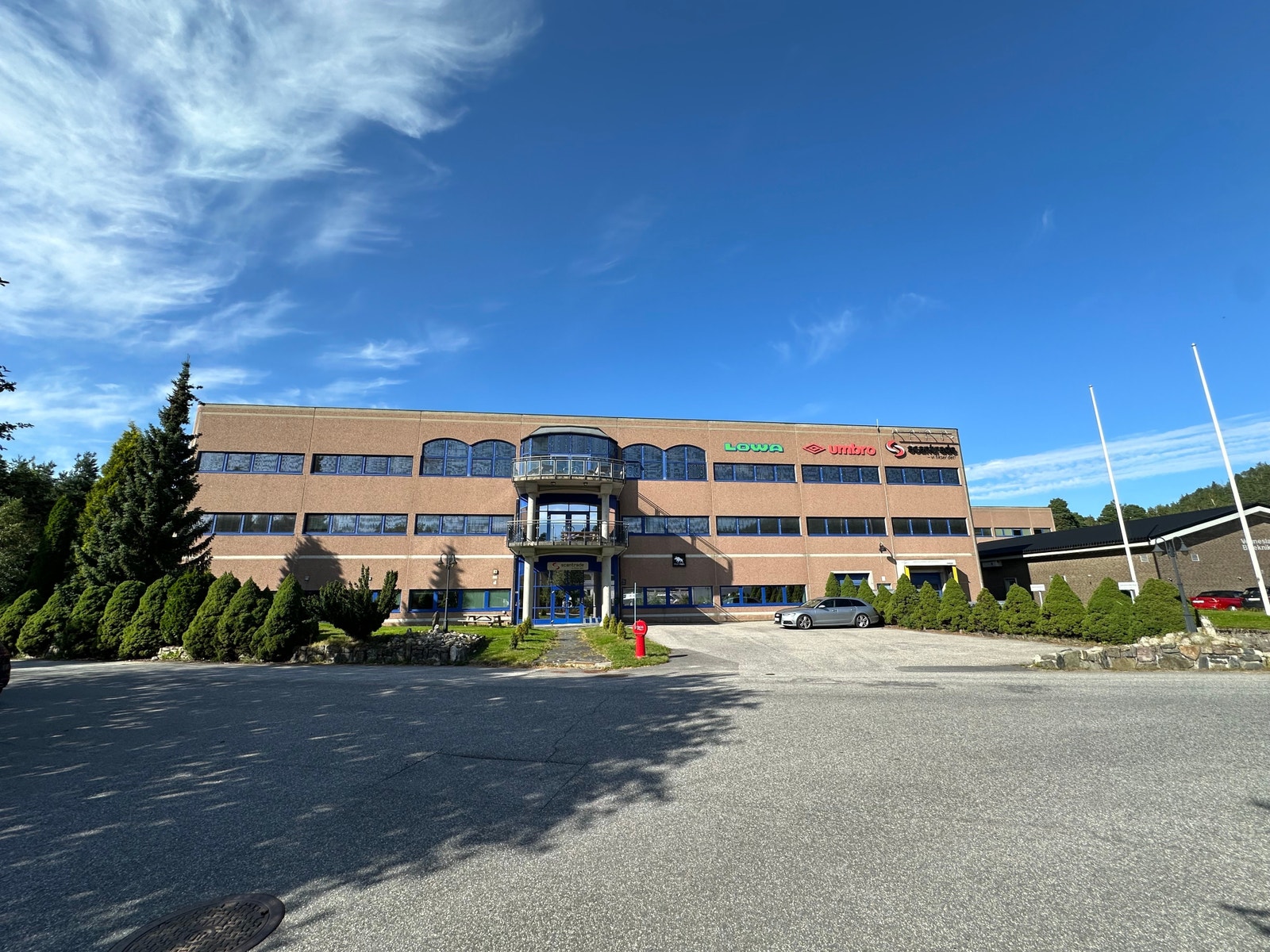 Fasade av bygget Scan Trade Galleribilde