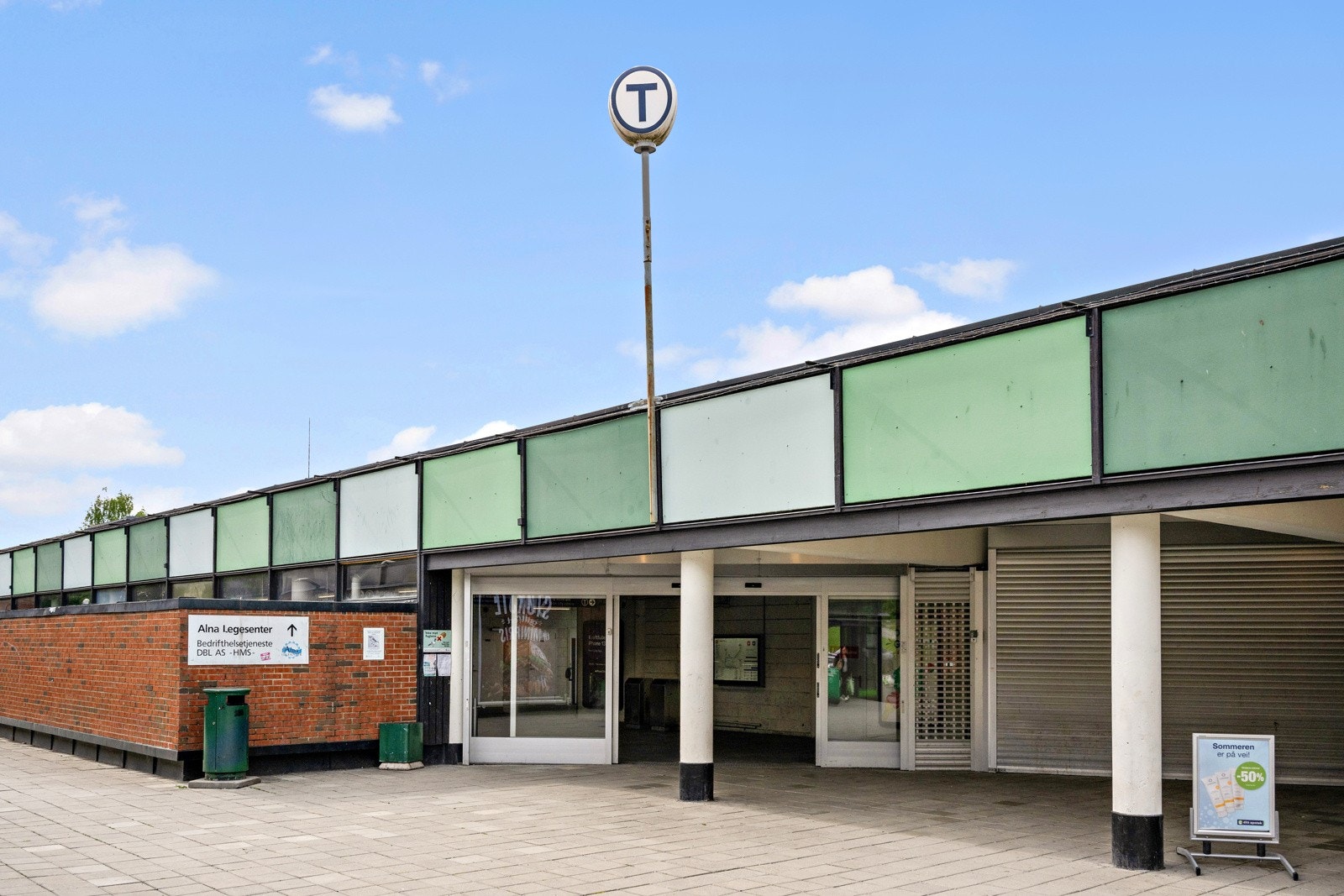 Trosterud t-banestasjon Galleribilde