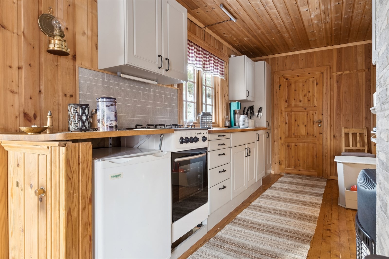 Kjøkken pusset opp i 2016 Galleribilde