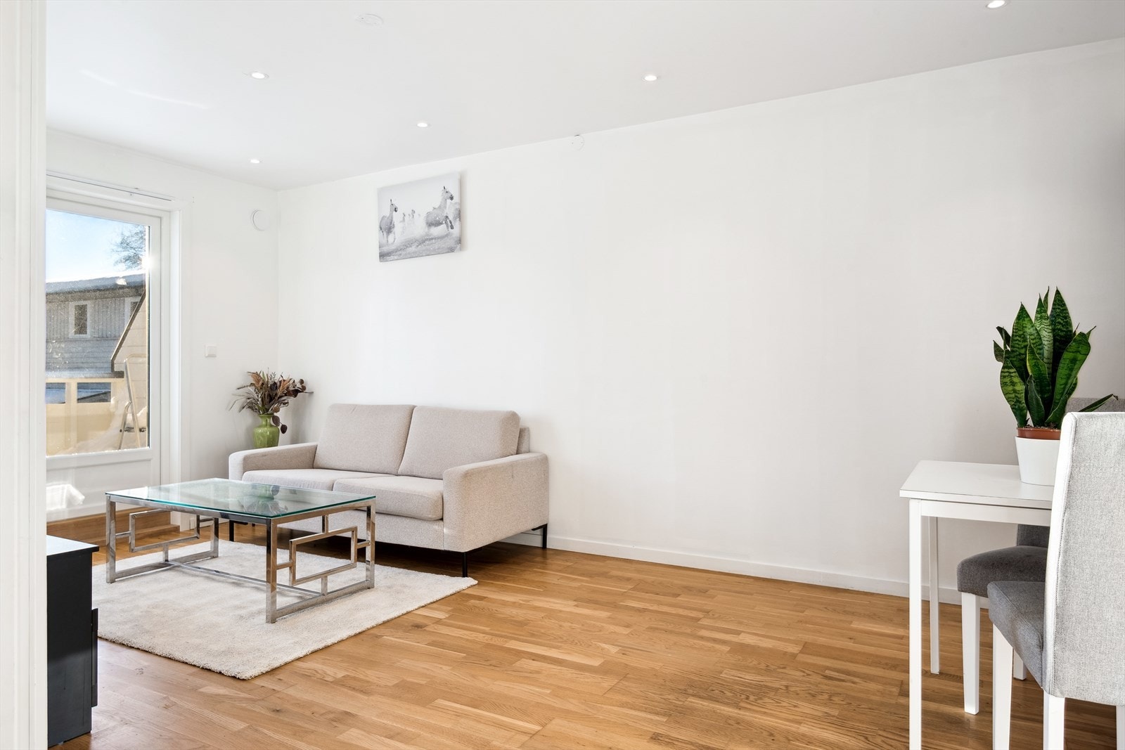 Det er også plass til spisebord Galleribilde