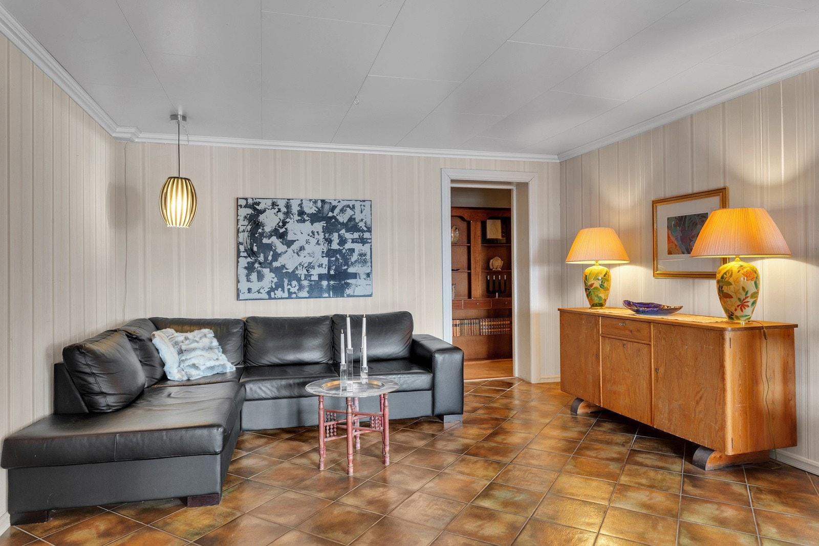 Hall u etg Galleribilde