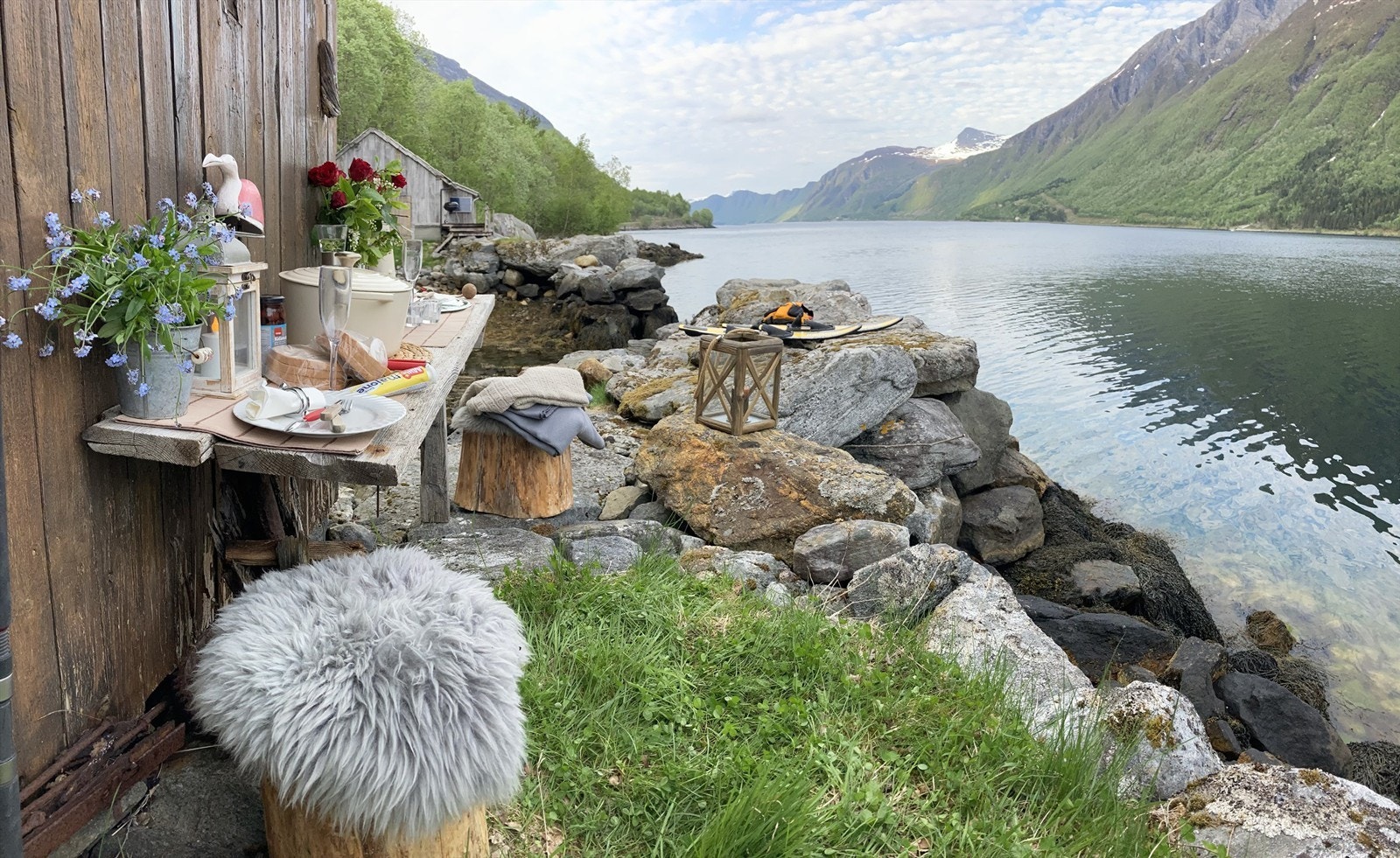 Stemning ved naustet Galleribilde