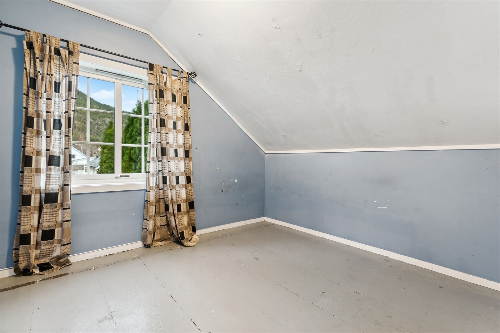 Soverom IV Galleribilde