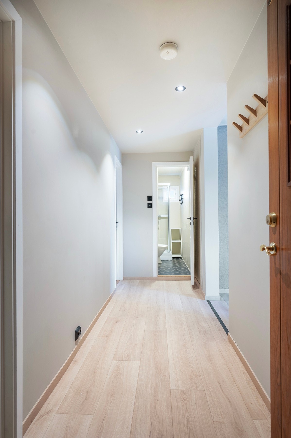 Lyst og fint inngangsparti. Galleribilde