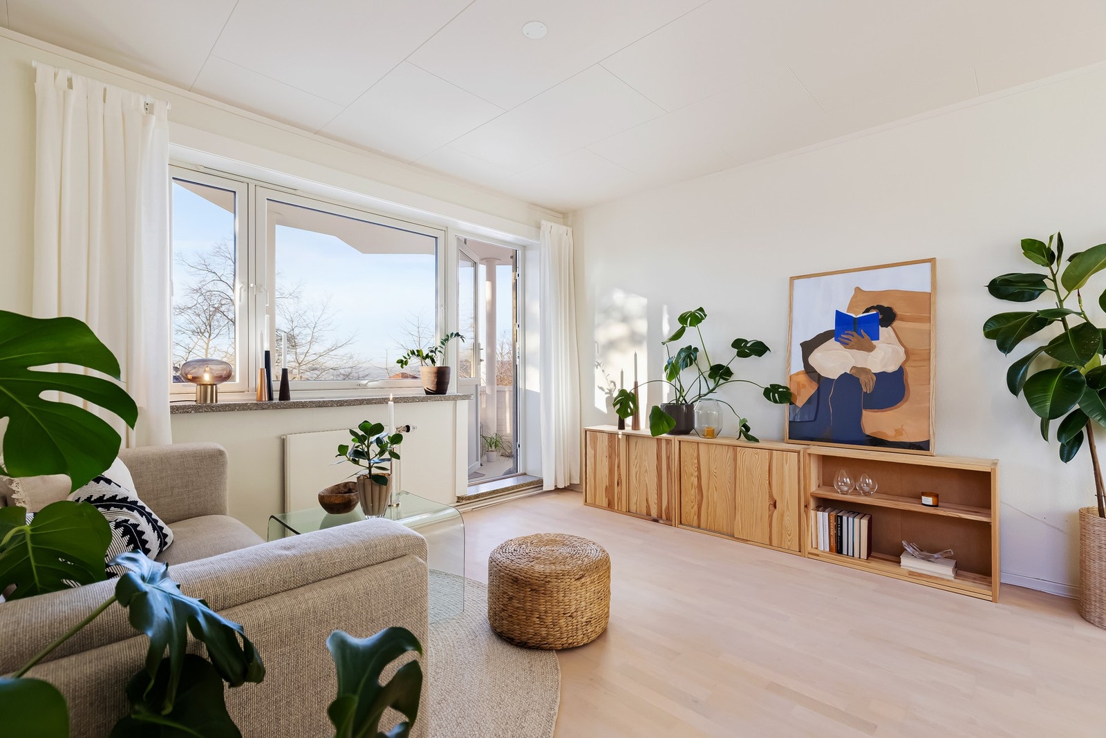 Fredrik Fonneland Lund v/EIE Løren har gleden av å presentere Skøyenåsveien 21! Galleribilde