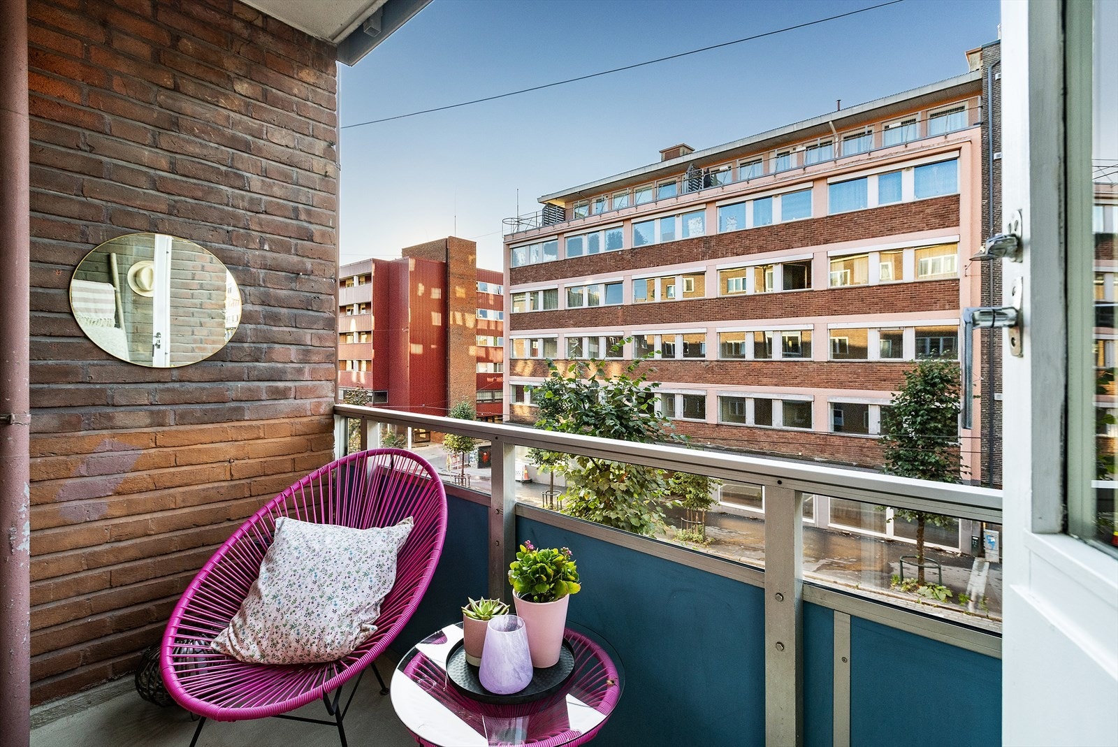 I Trondheimsveien 89 bor du på sentrale Sofienberg, med et stemningsfullt miljø og urbant nabolag. Galleribilde