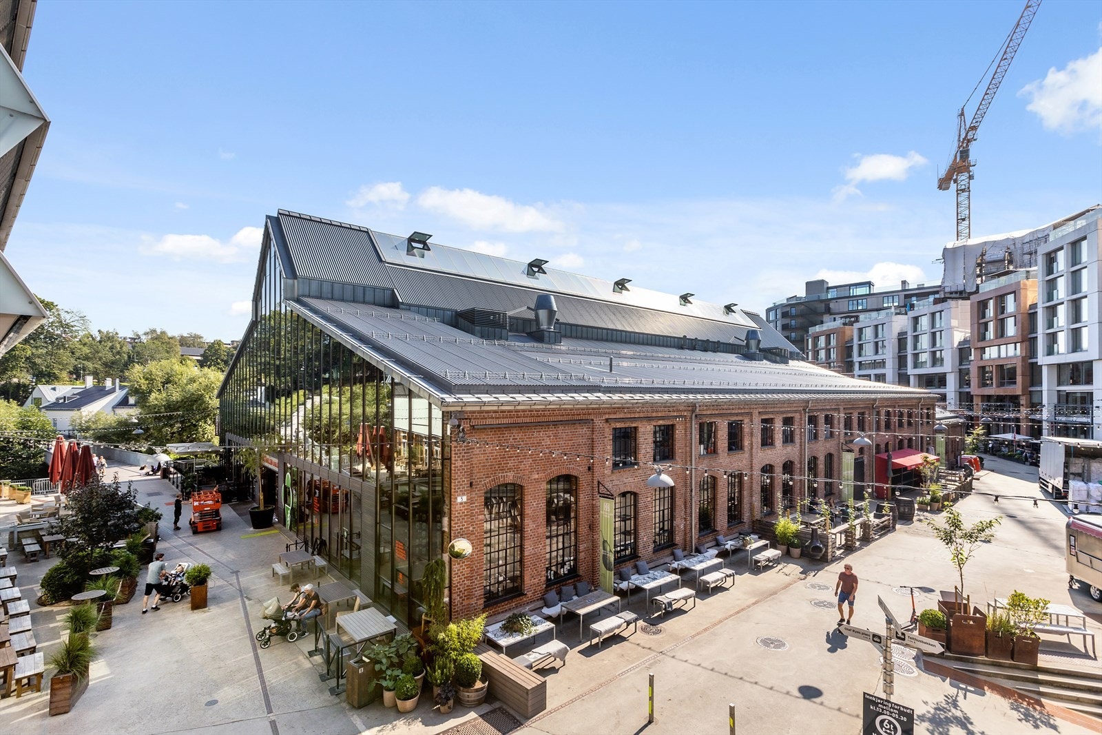 Vulkanområdet, med den populære Mathallen med blant annet et spennende utvalg av unike råvarer og flere spisesteder. Galleribilde