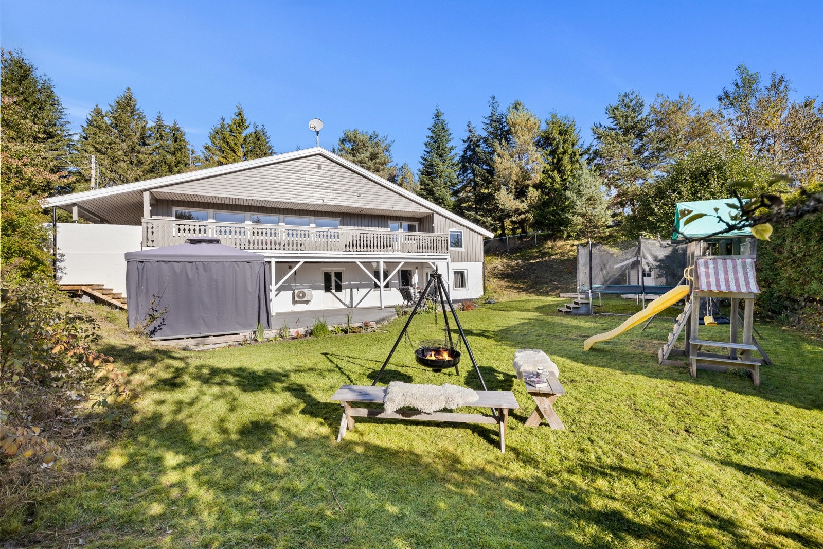 Velkommen til Hellerdamsvegen 9 - presenter av Kristian B. Hansen v/ Proaktiv Eiendomsmegling Galleribilde