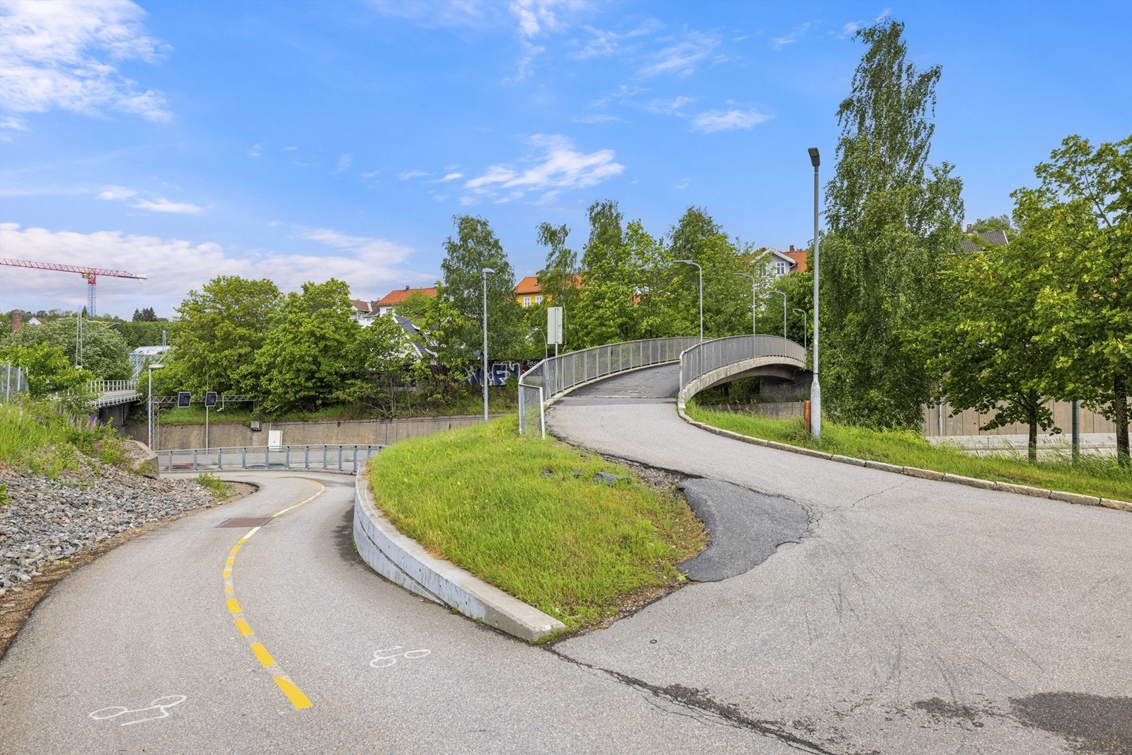Her går det også sykkelvei mot Ullevål Galleribilde