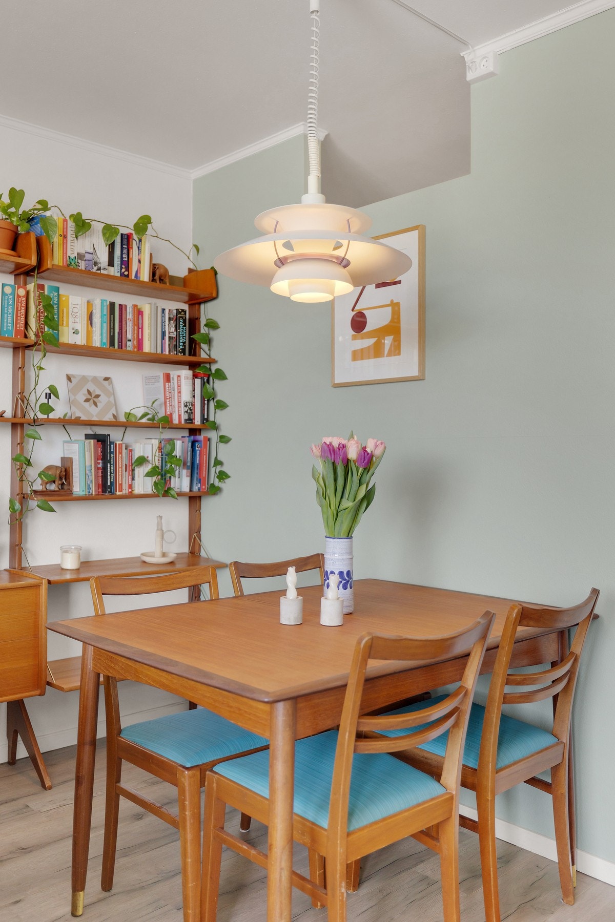 Det er plass til hyggelig spiseseksjon. Galleribilde