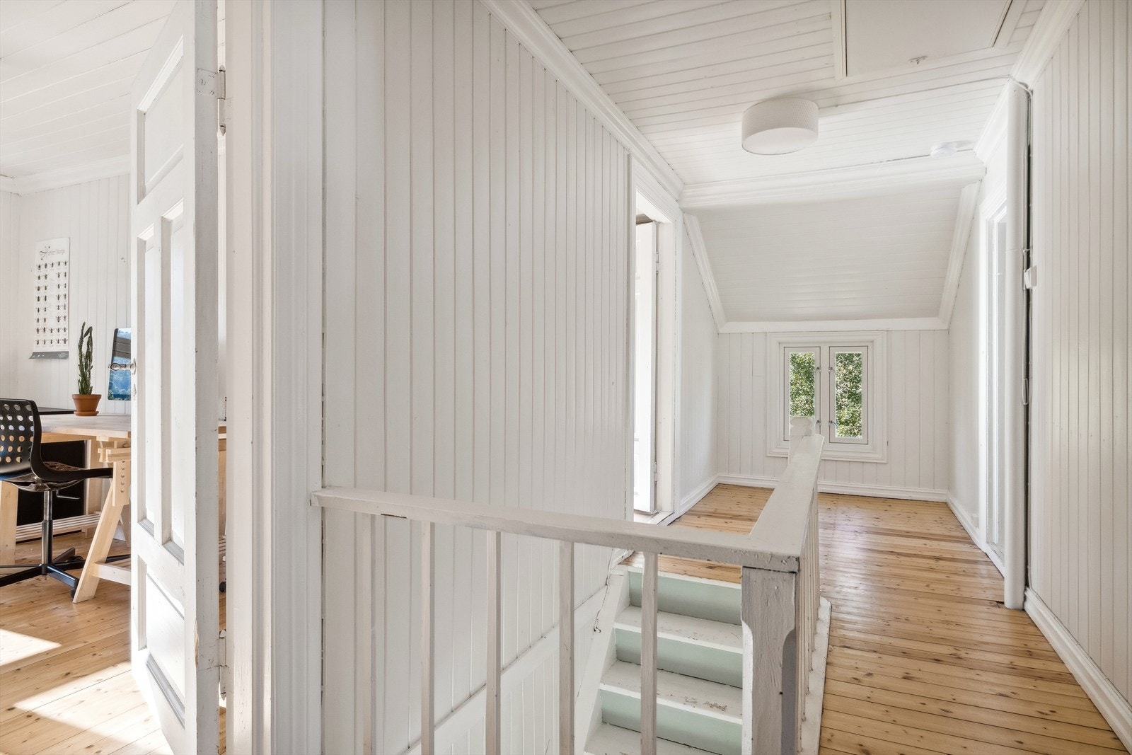 Lysmalt gang. Galleribilde