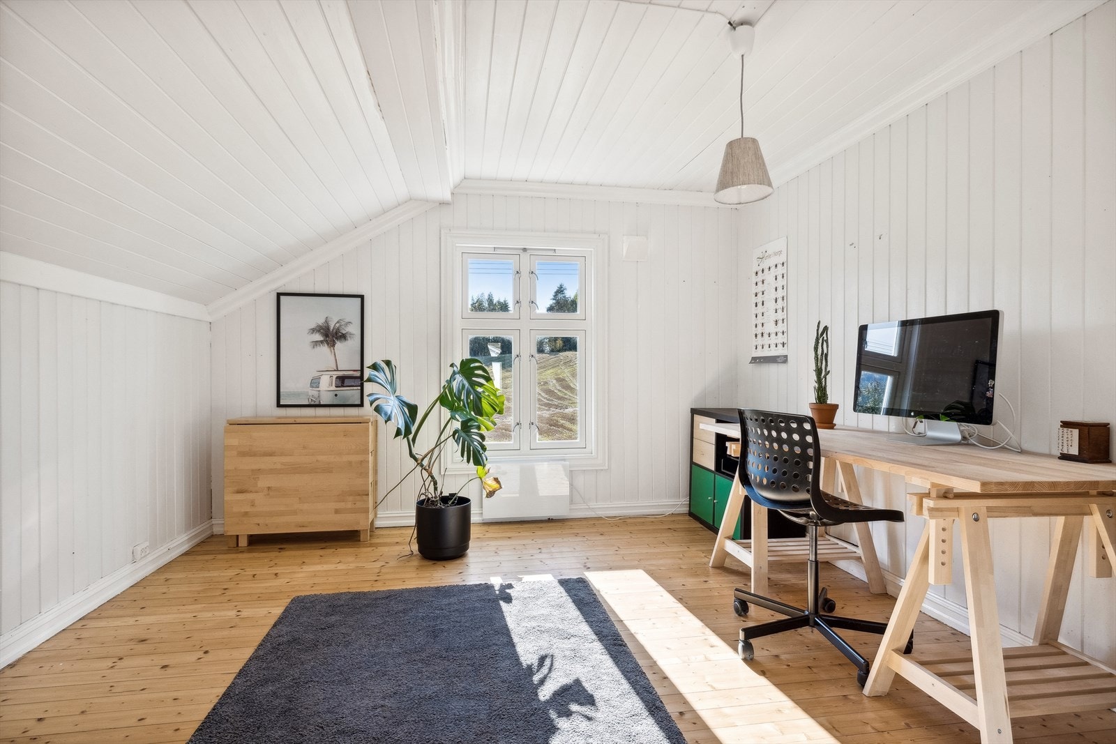 Soverom 2 blir i dag brukt som kontor. Galleribilde