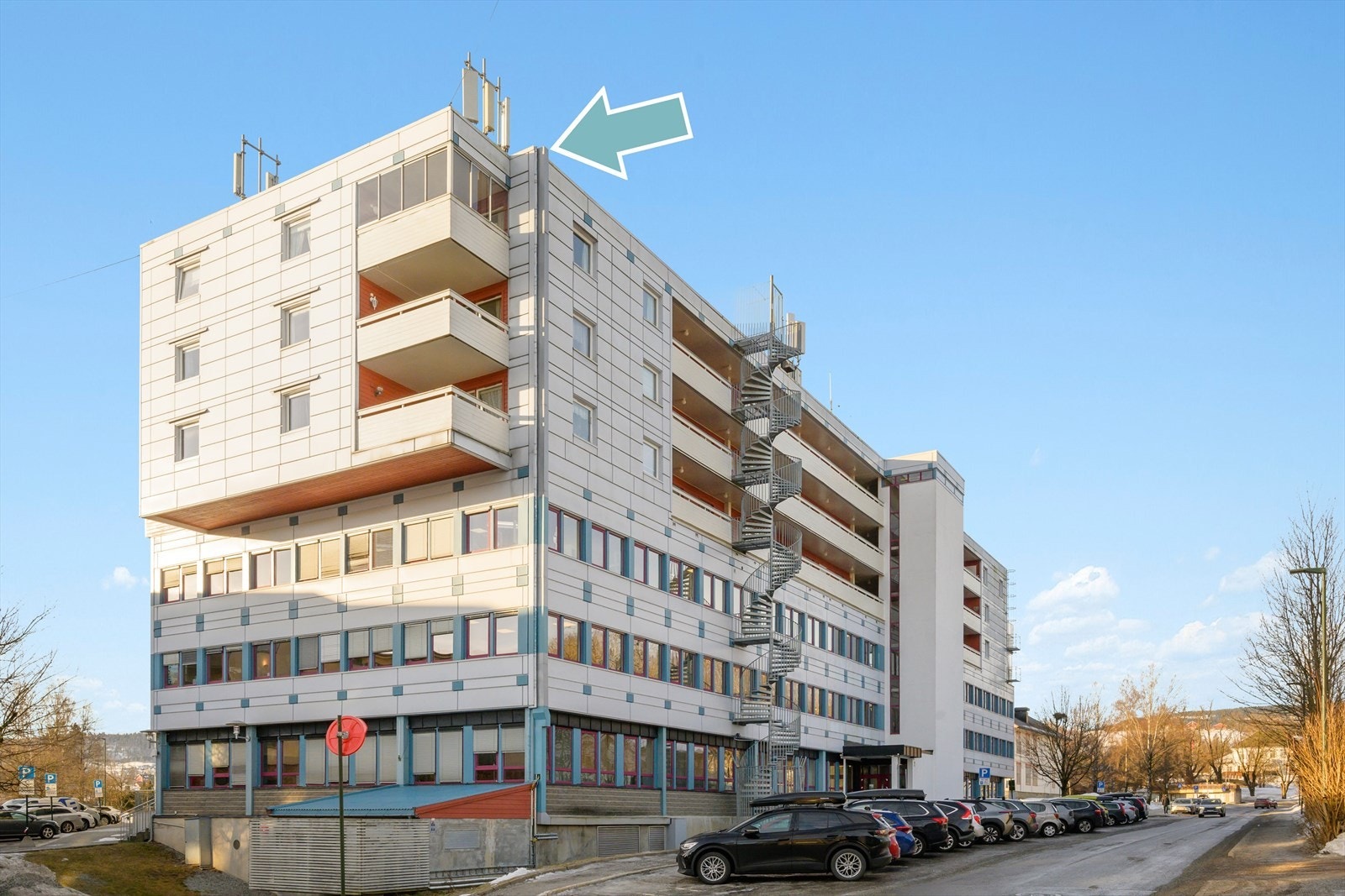 Velkommen til Bruveien 2 - en fin 2-roms i toppetasjen! Galleribilde