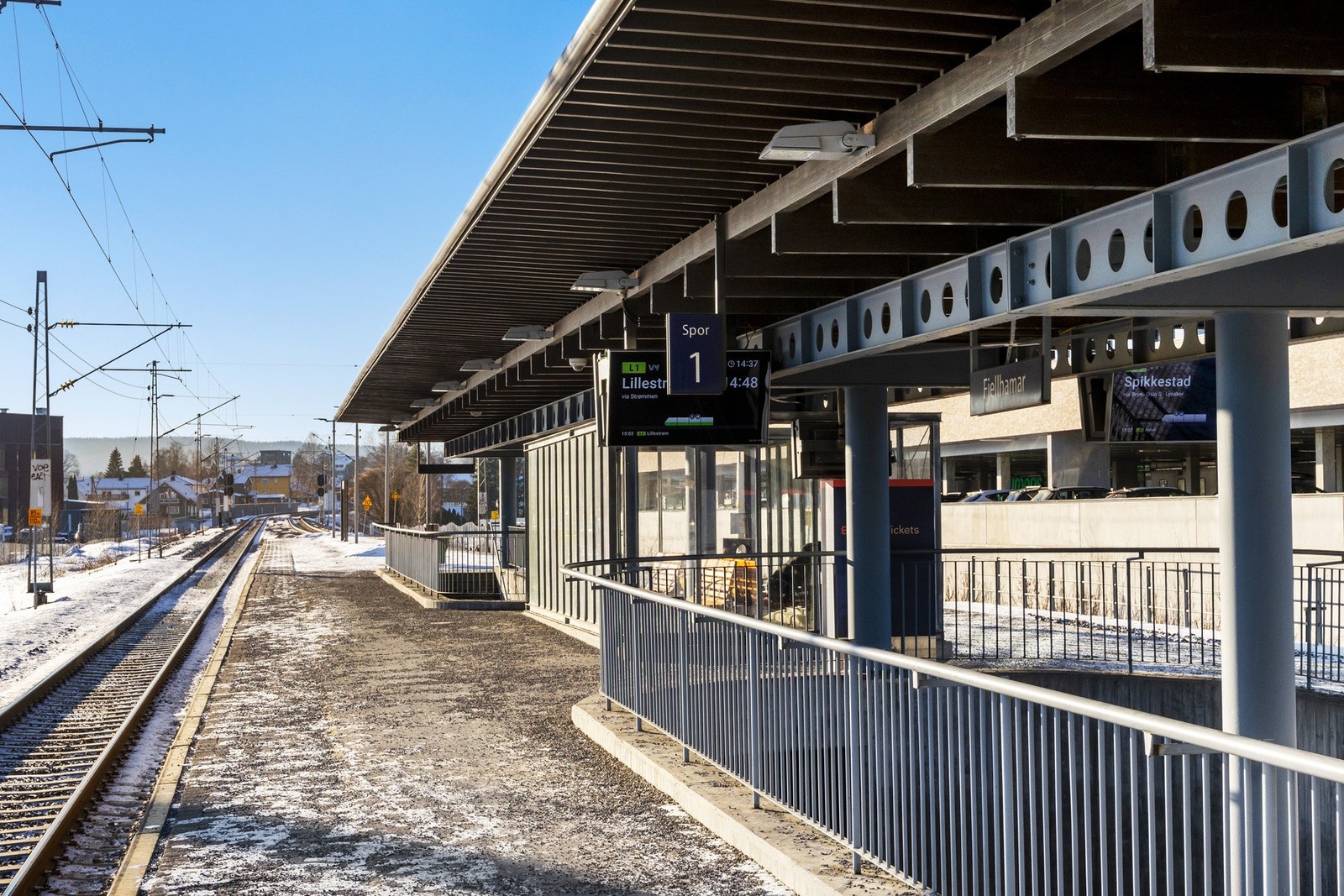 Fjellhamar togstasjon. Galleribilde