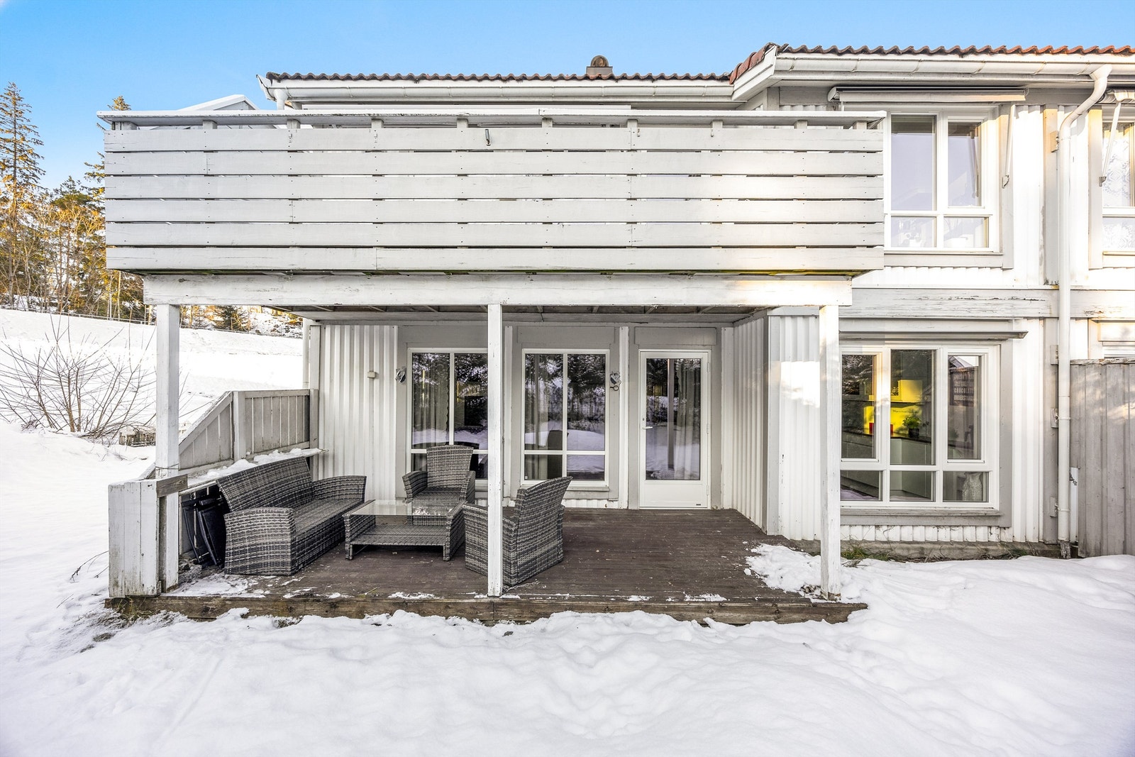 Sørvendt og privat terrasse på hele 13 kvm Galleribilde