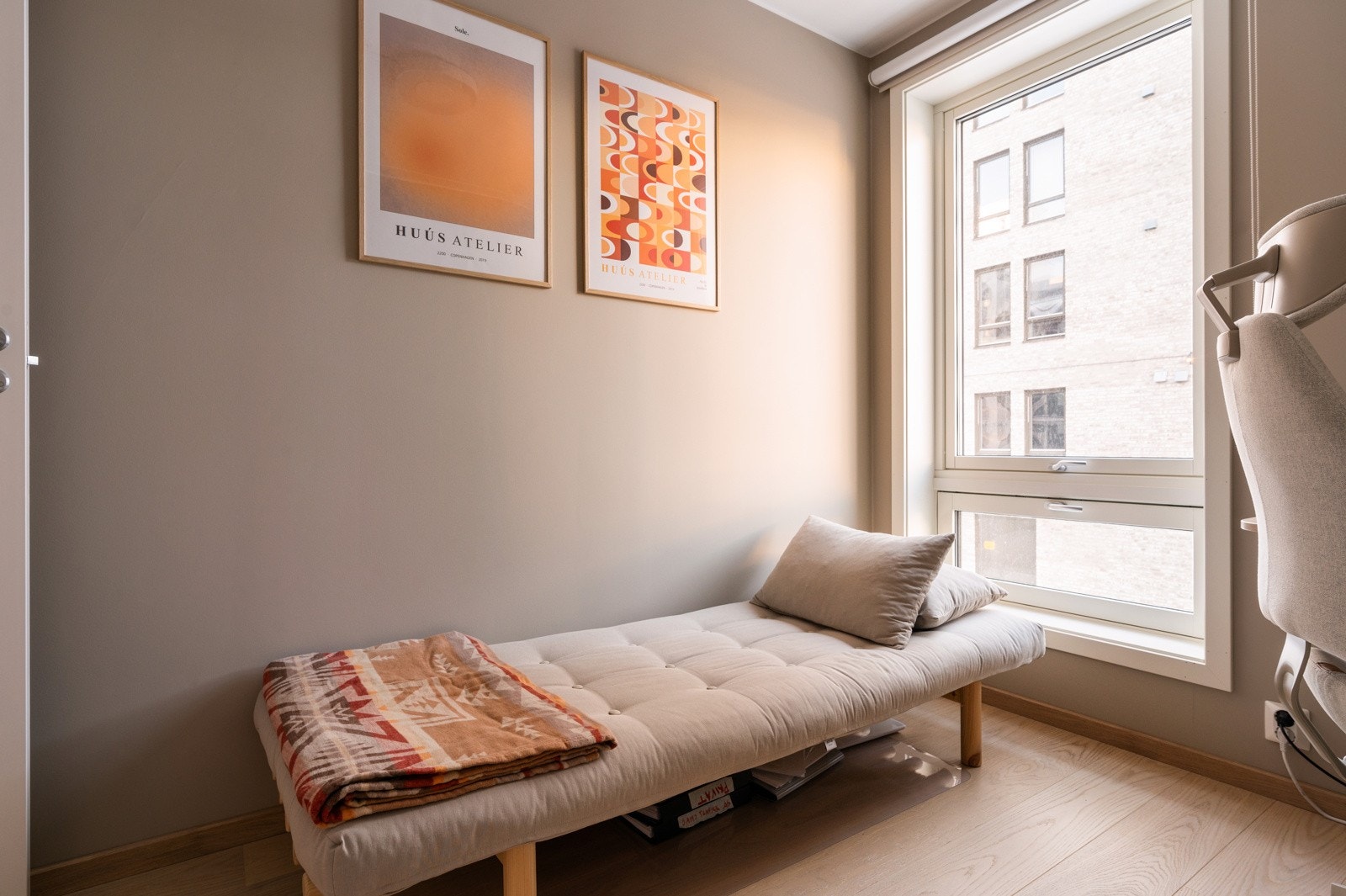 God plass til både seng og kontorløsning om ønskelig Galleribilde